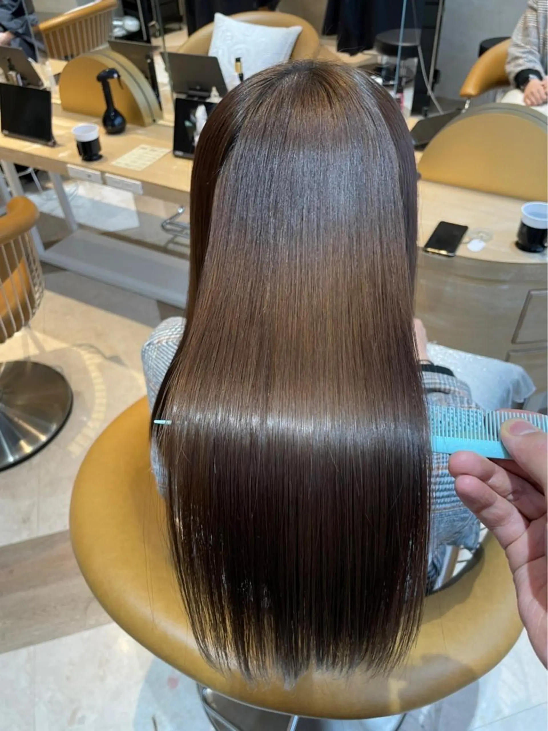 ロング カット 🥇KEN /レイヤー/艶カラーのヘアスタイル