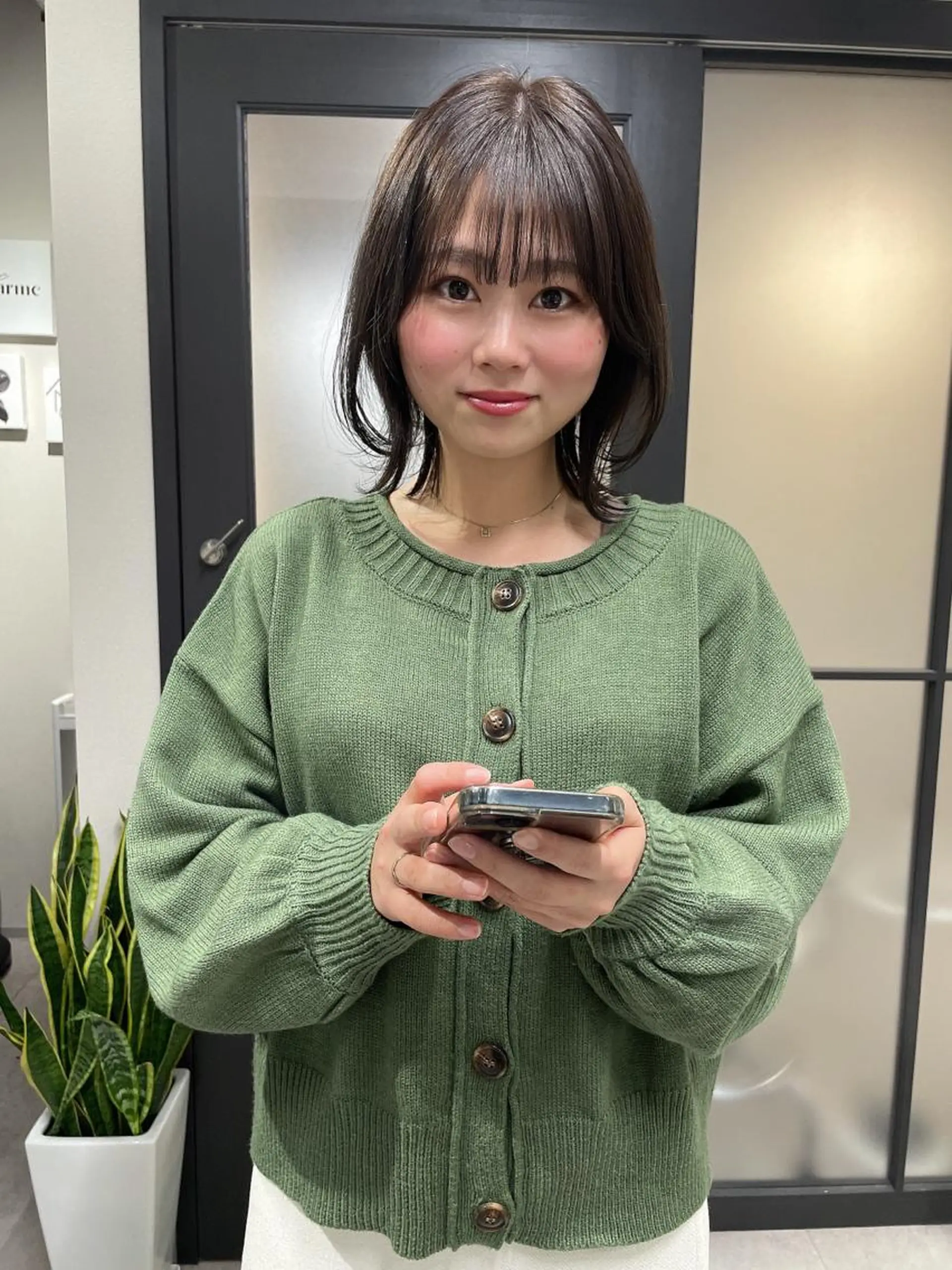 ミディアム カラー カット ヘアカラー トリートメント 髪質改善will hairdesignのヘアスタイル