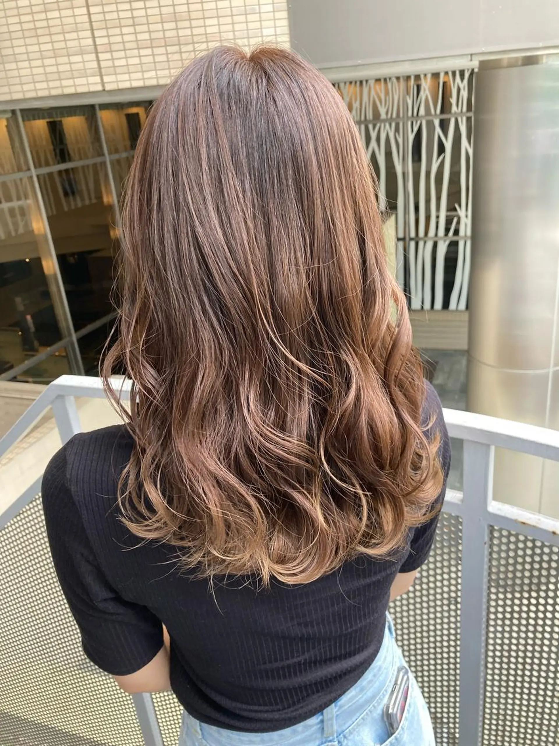 セミロング カラー 曲がる縮毛矯正 LIBER 　岩名のヘアスタイル