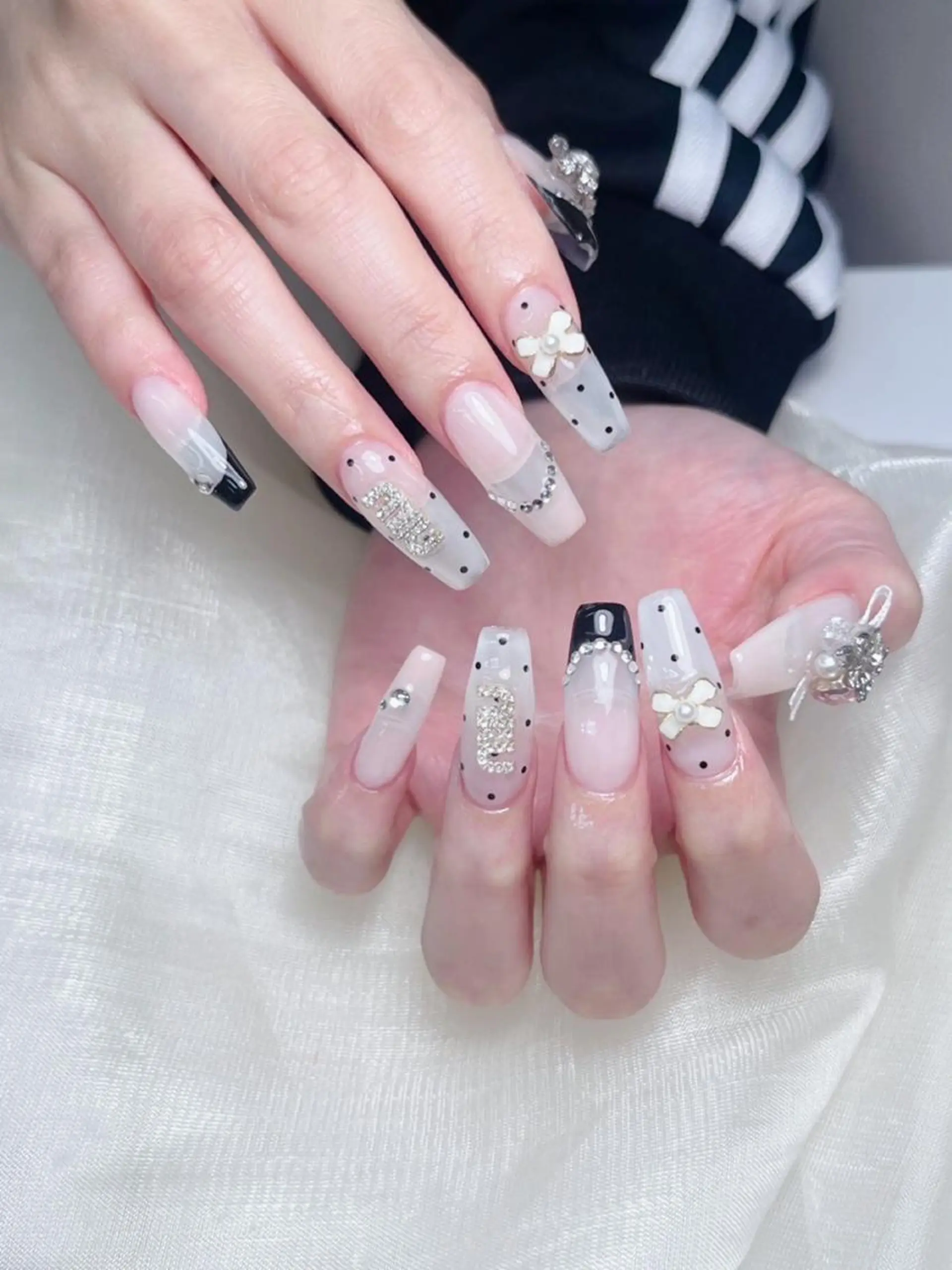 ネイル ハンドネイル 💕チップネイル 🩷のネイルデザイン