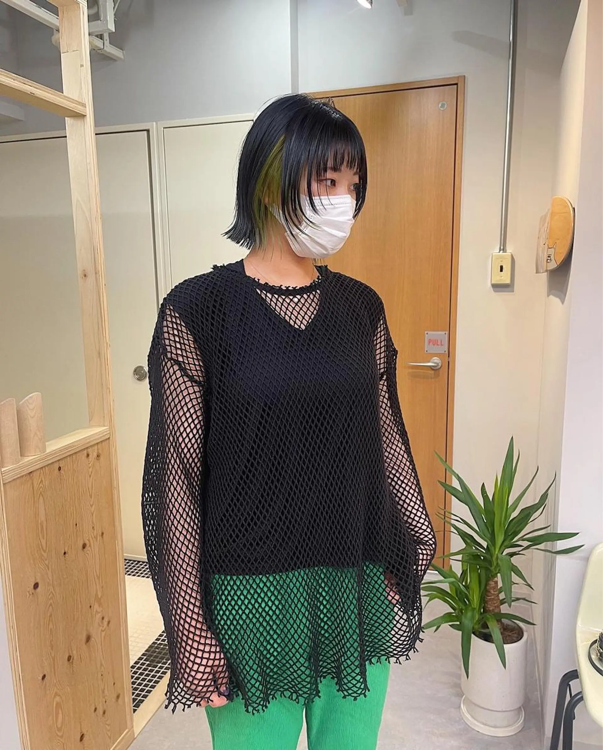 ショート カラー インナーカラー ボブ 顔まわりレイヤー レイヤーカット カット ヘアカラー トリートメント MEY HAIR / CURLYS所属・丁寧なカウンセリング 🌿KENTA🌿のヘアスタイル