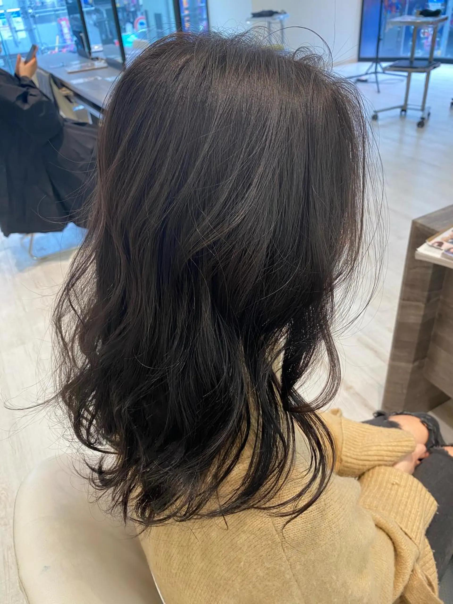 ロング カラー 透明感カラー ベージュ/インナー カラー🤍Rieのヘアスタイル