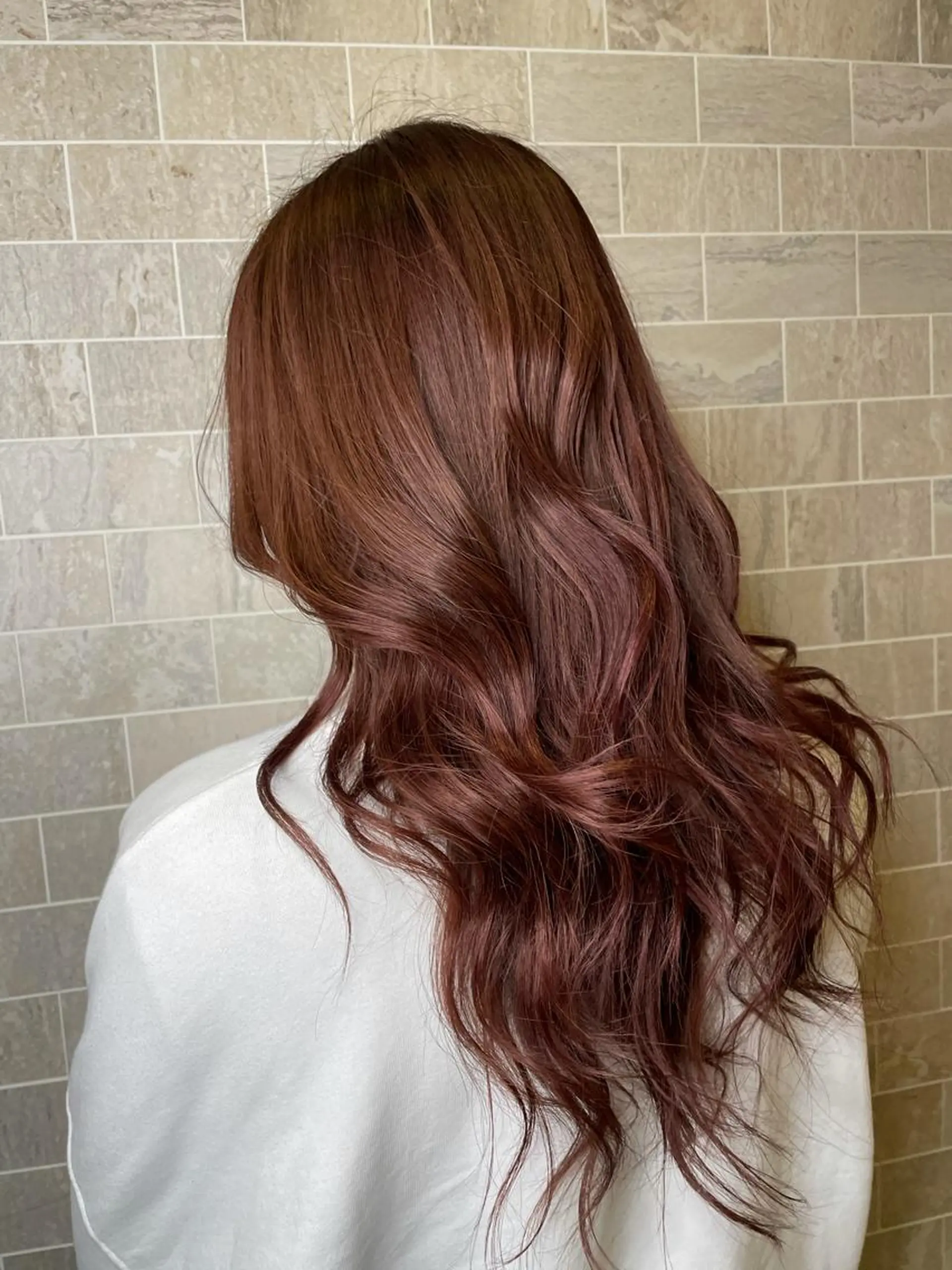 ロング ブリーチ毛矯正.髪質 改善.髪にドラマをのヘアスタイル