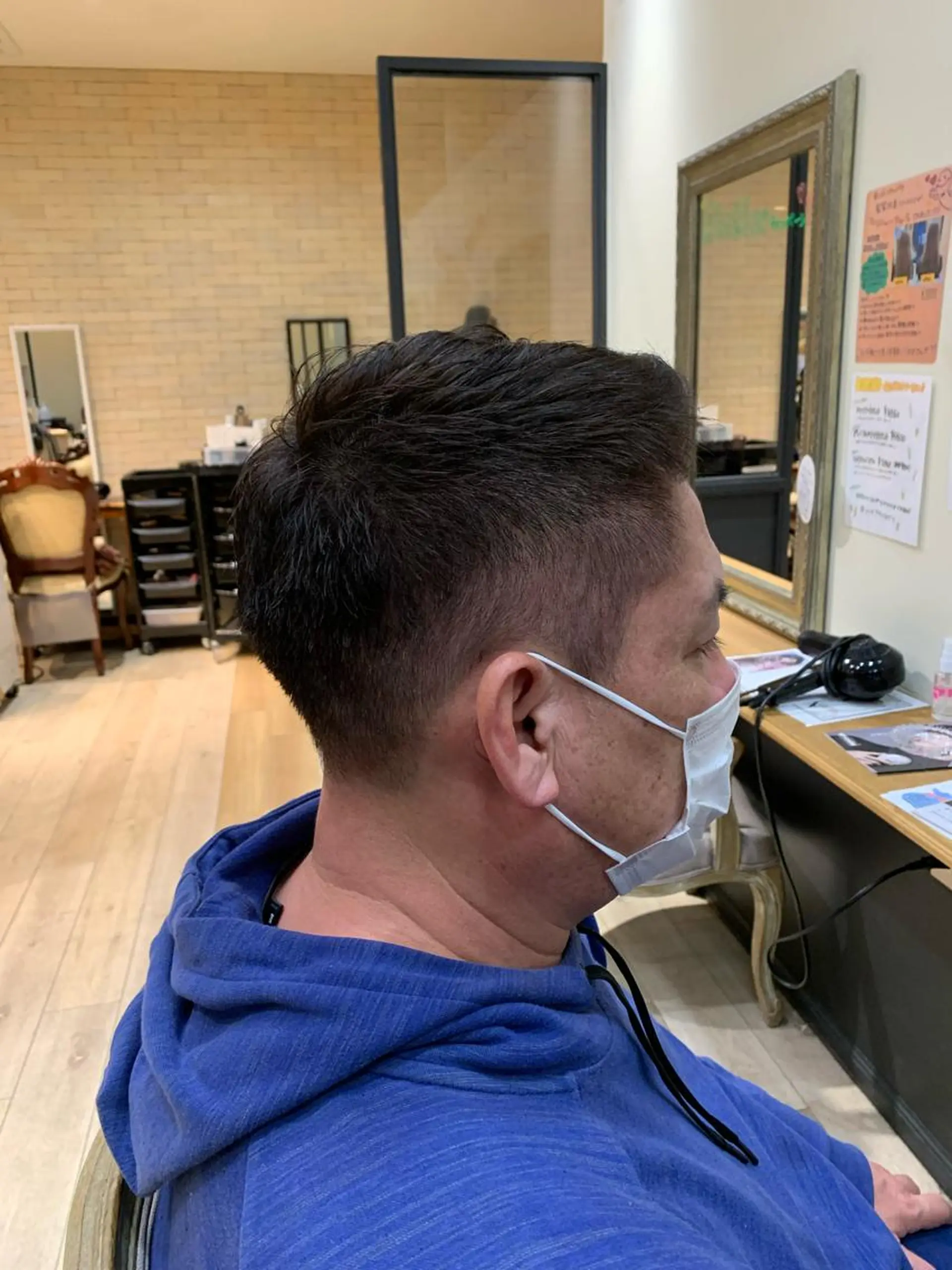 ショート カラー メンズ 刈り上げ ショートヘア 艶髪レイヤー上田 紗也🇰🇷💗のヘアスタイル