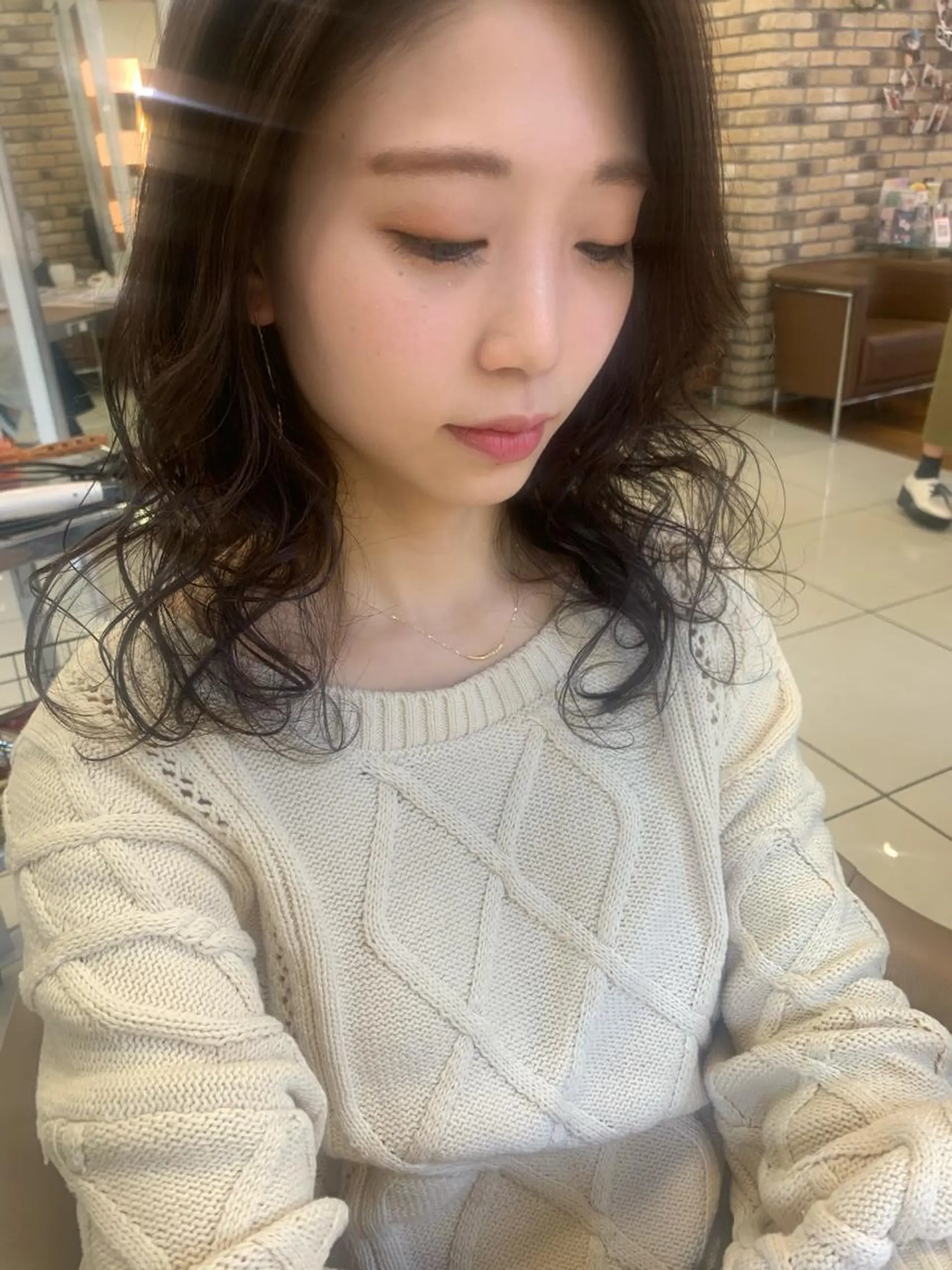 セミロング カラー ママ美容師まつげ 🤍まき🤍のマツエク・マツパデザイン