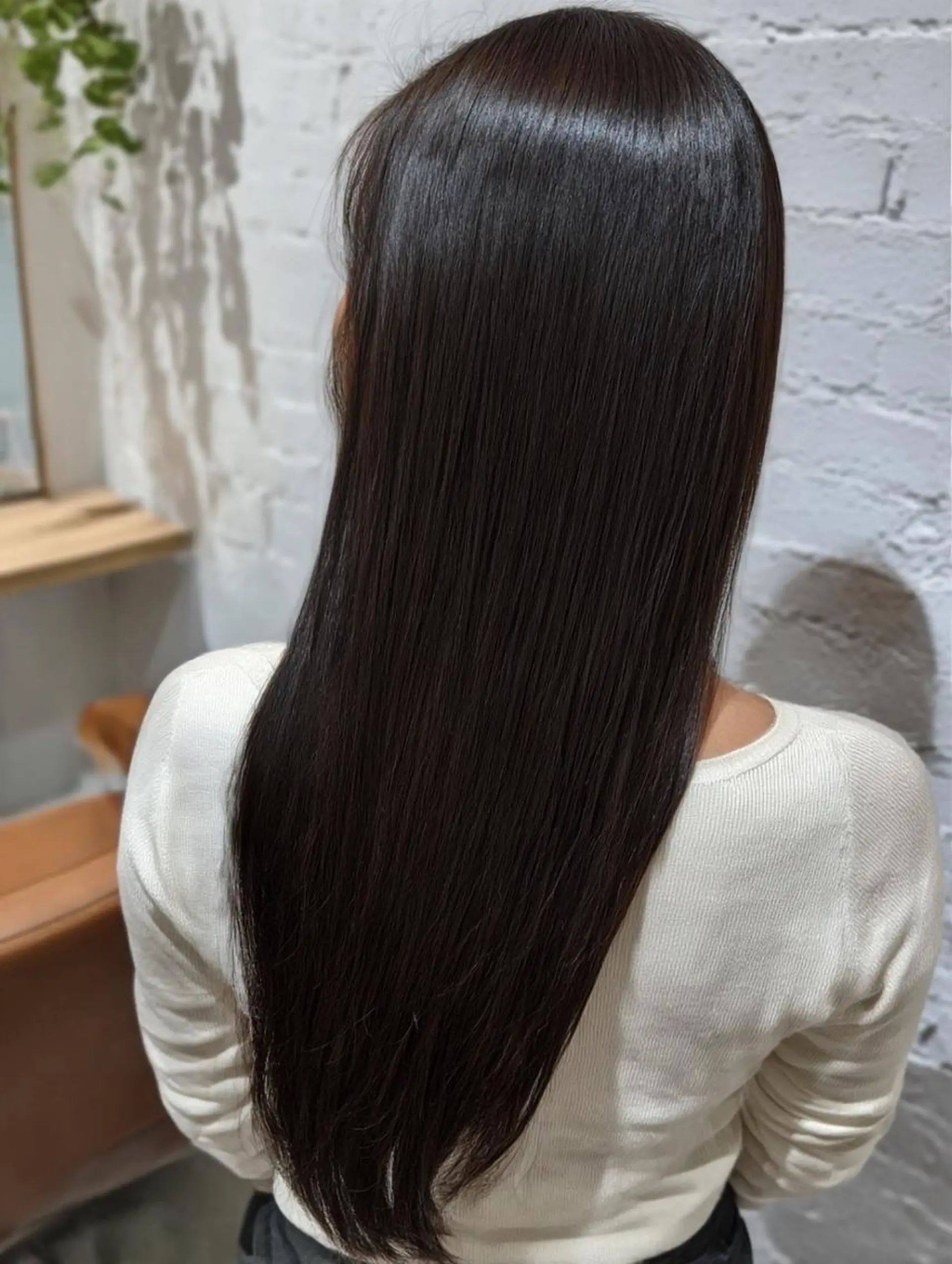 セミロング TELAHAIR 髪質改善特化型サロンのヘアスタイル