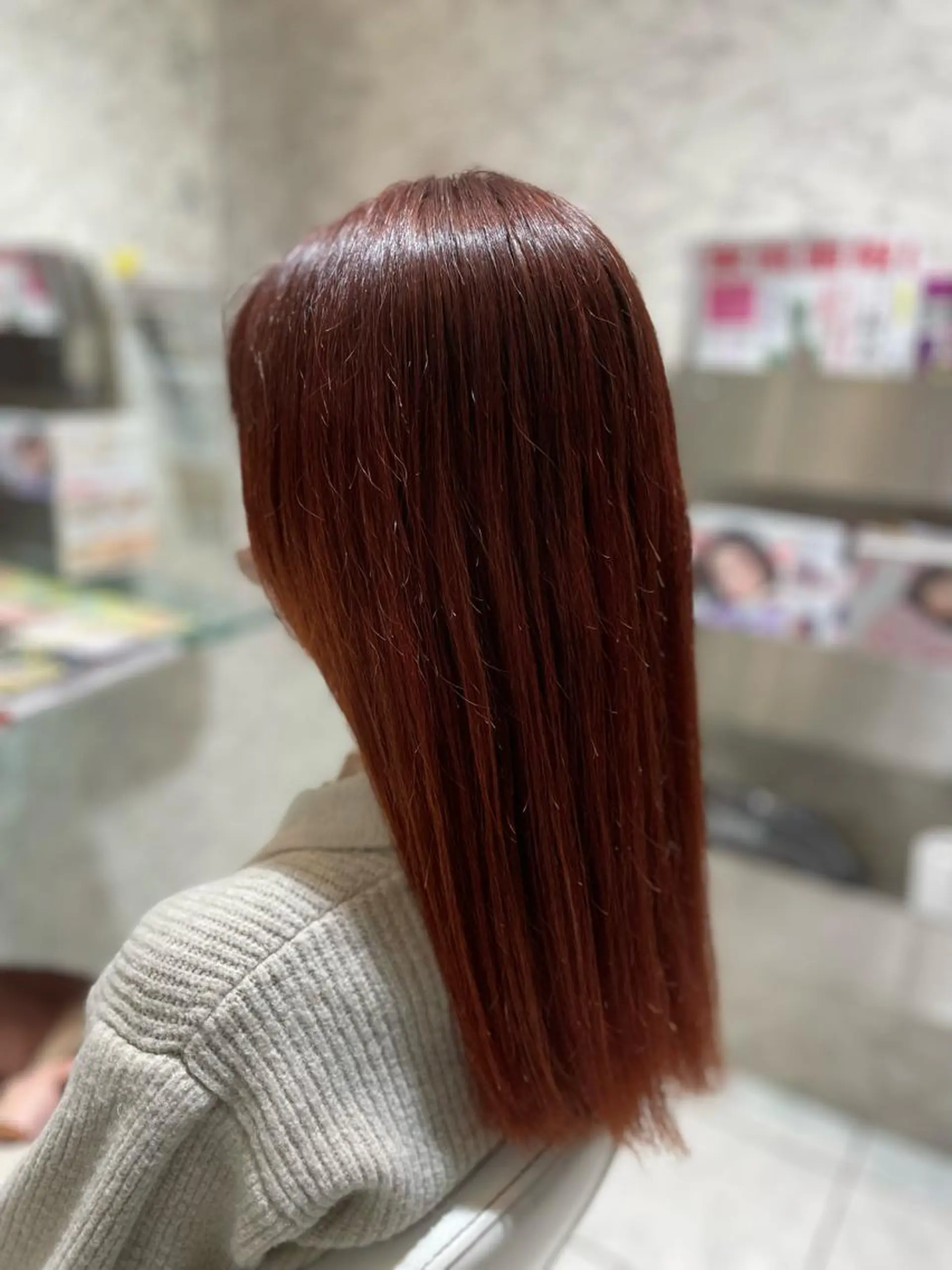 ロング カラー ブリーチ カシス レッドカラー AGU hair vigor 三条店所属・AGU 三条店 林　雄のヘアスタイル