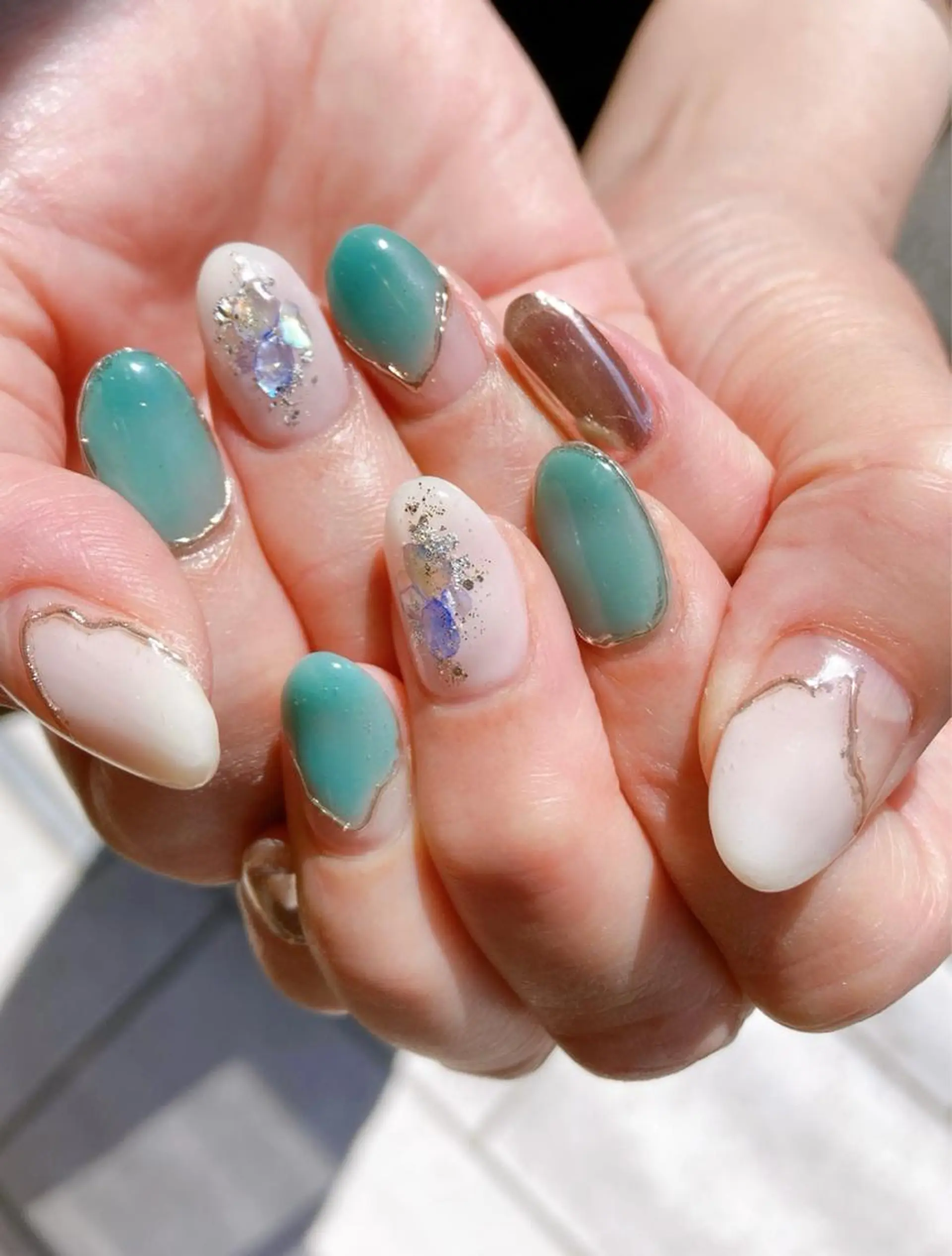 ネイル Nest 平出のネイルデザイン