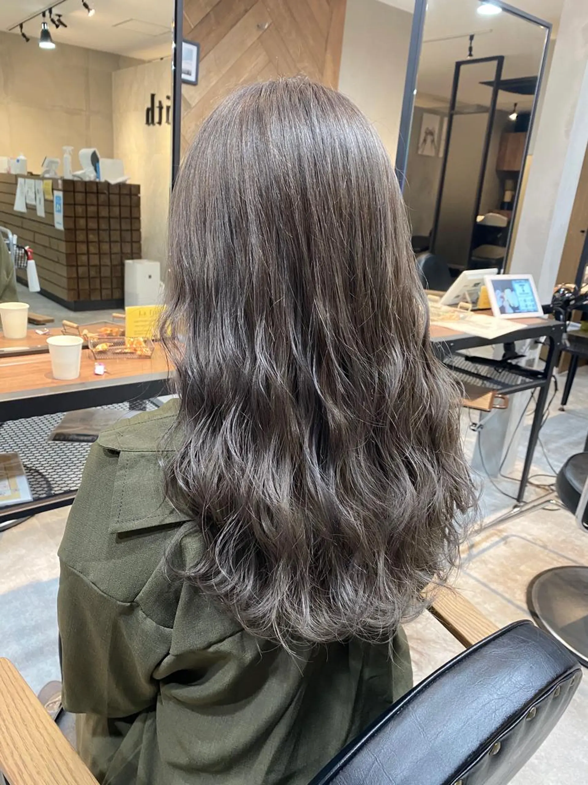 ロング カラー lafithhair ruu.南本庄のヘアスタイル