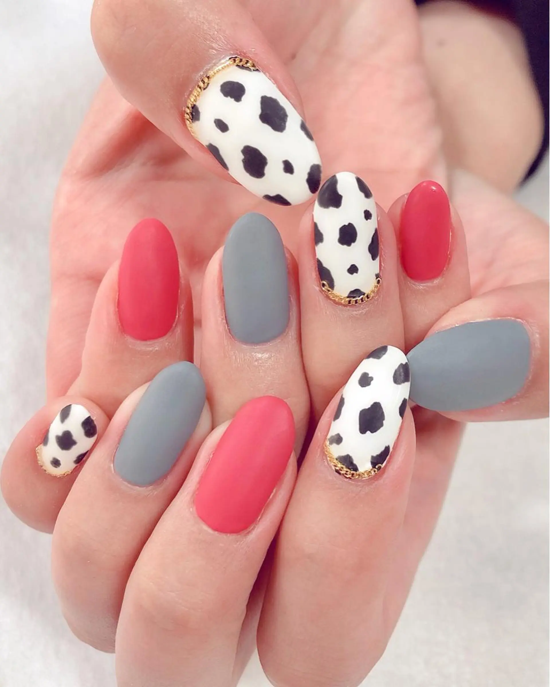 ネイル ジェルネイル 東 千夏のネイルデザイン