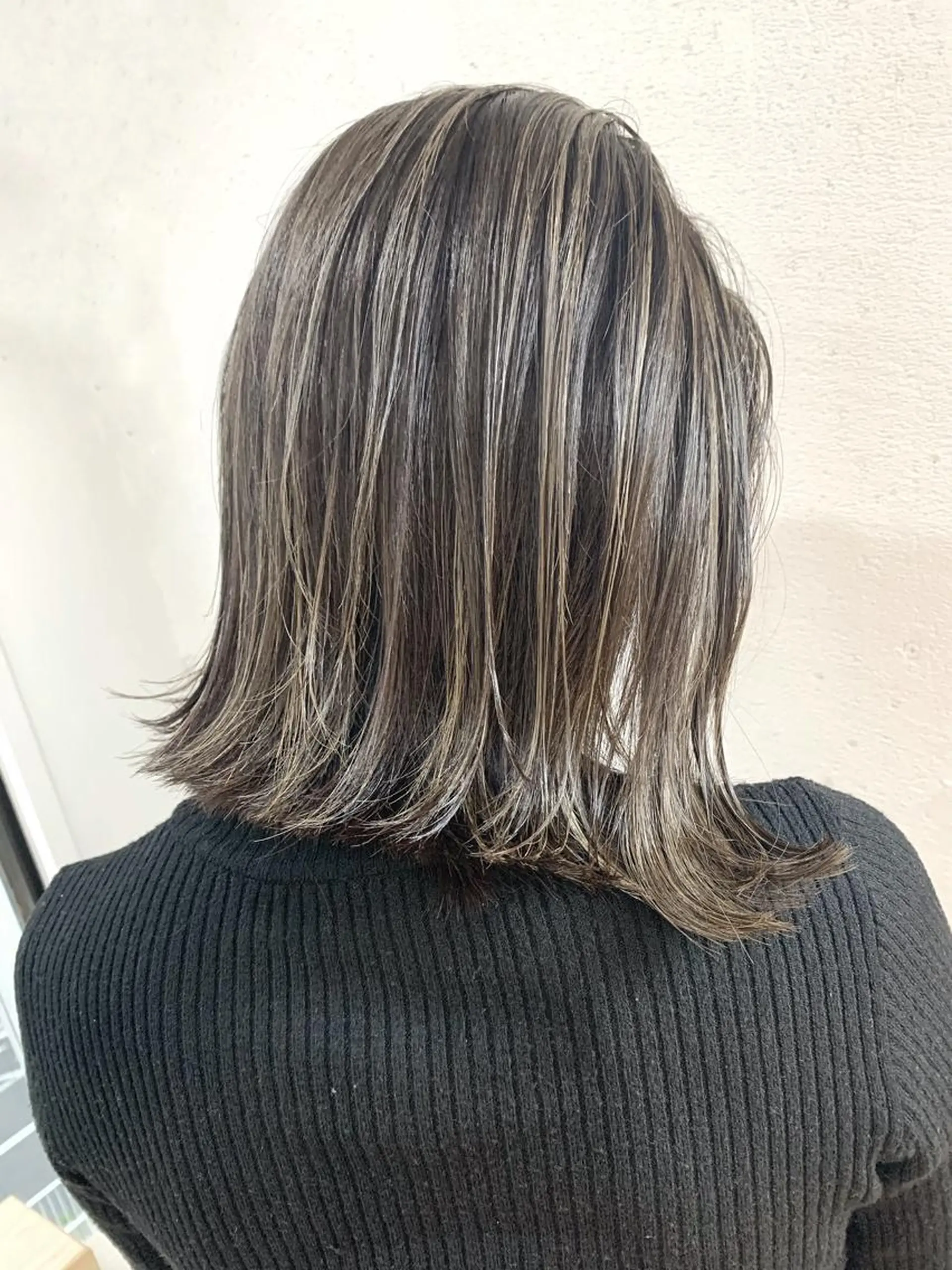 ショート カラー ヘアアレンジ ヘアカラー WATARU🔥/ 外国人風ハイライトのヘアスタイル