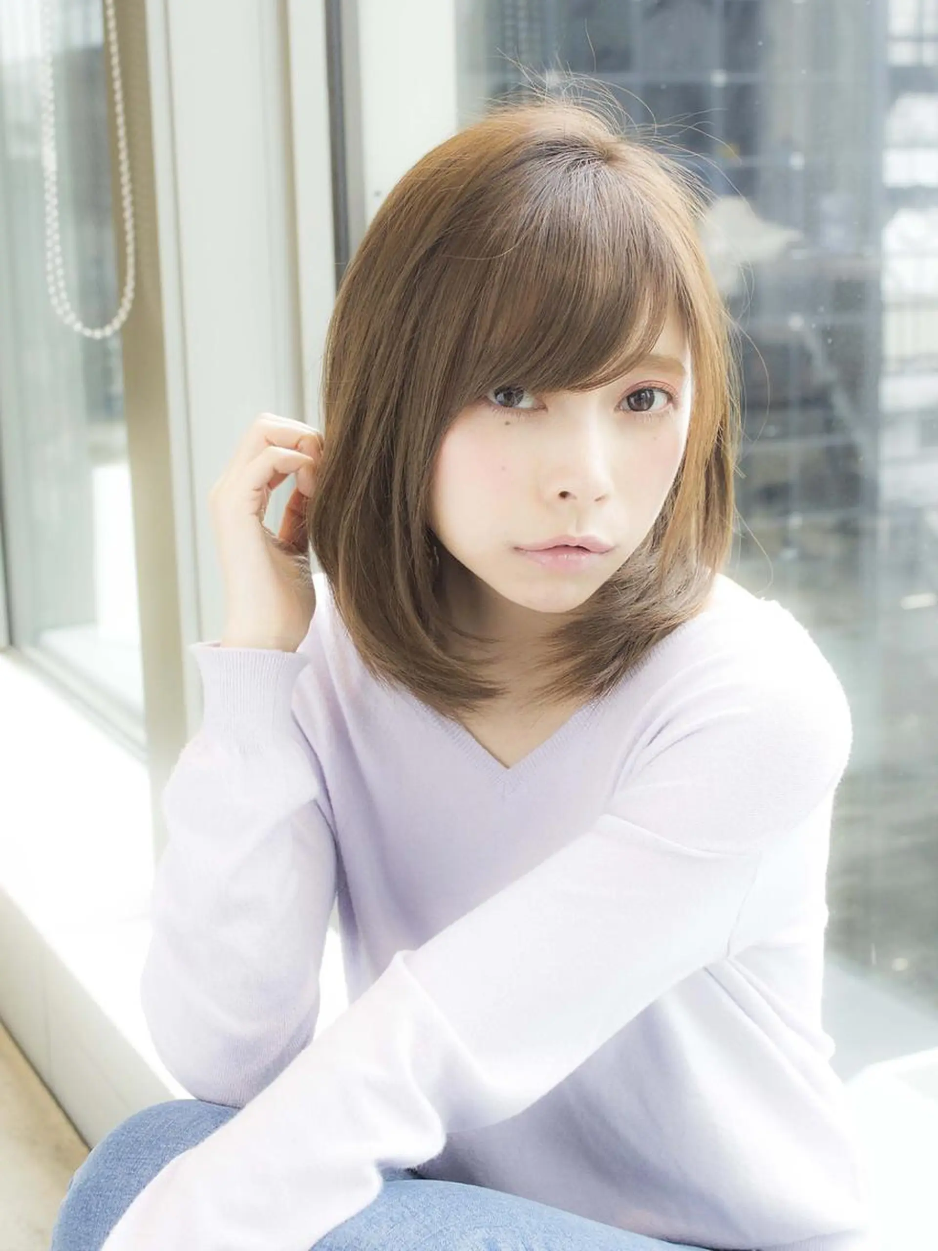 ミディアム アッシュ 外国人風カラー ハイライト カット ヘアカラー トリートメント Toiro 中目黒のヘアスタイル