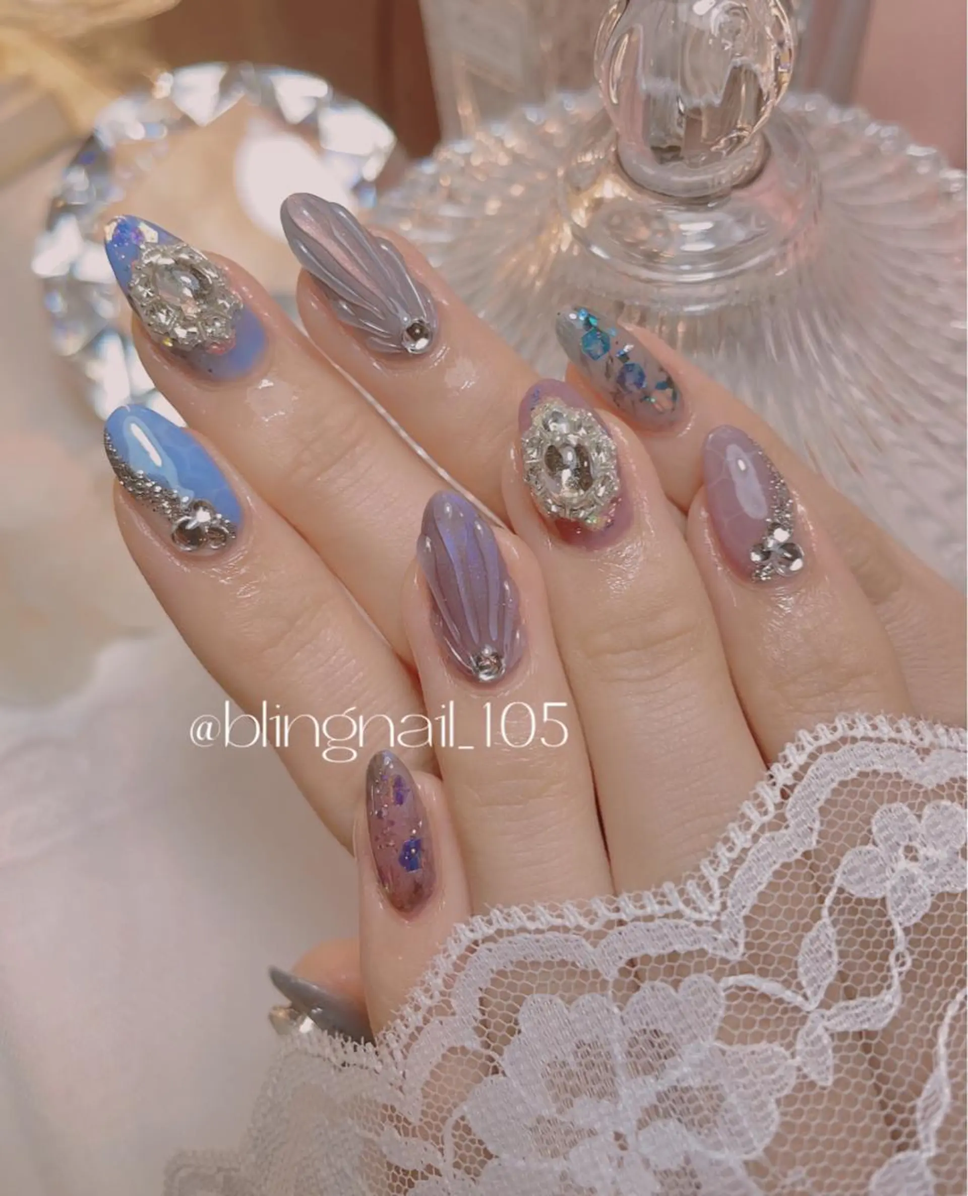 ネイル 23時まで❤︎韓国、 ワンホンネイルのネイルデザイン