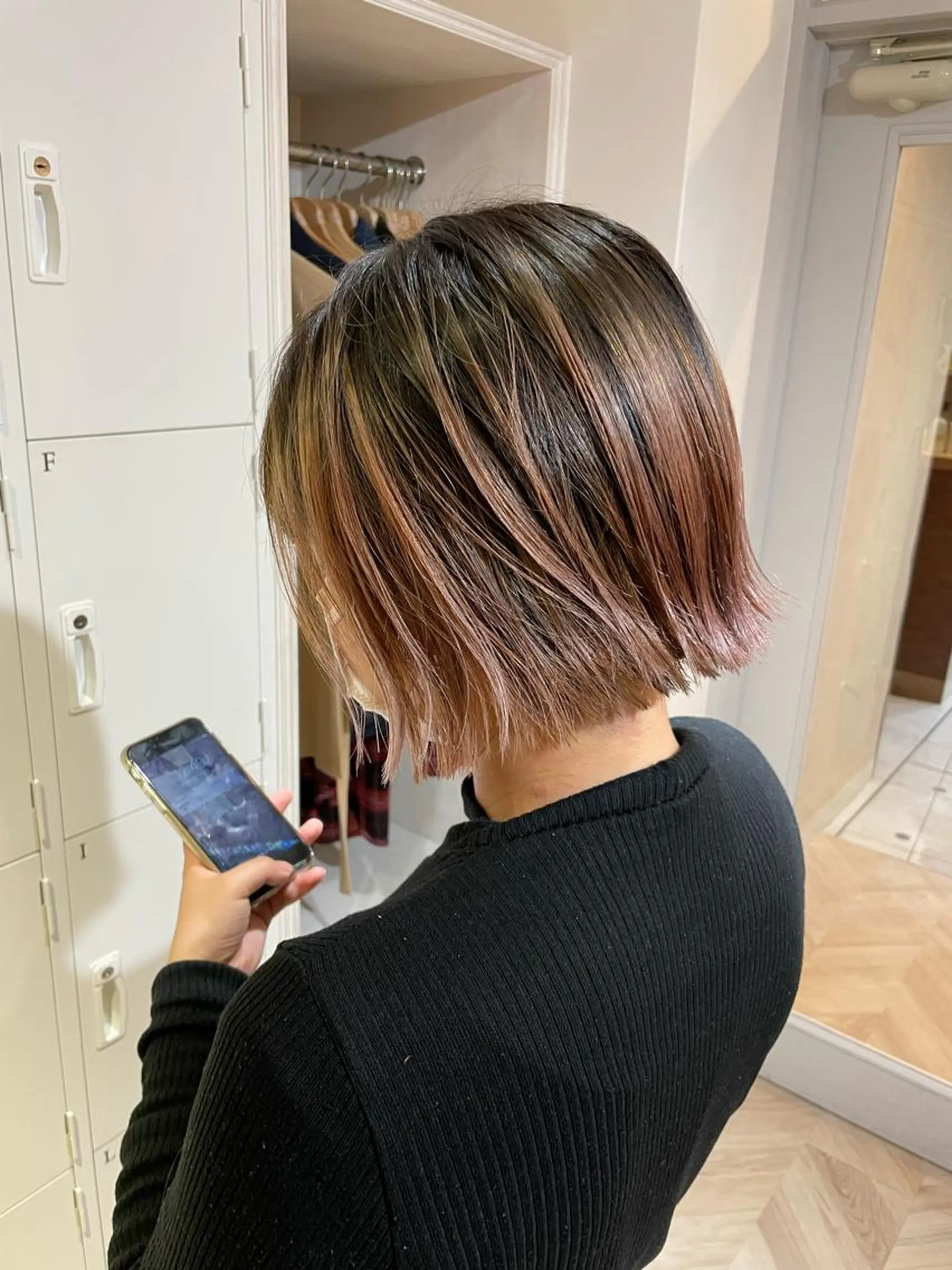 ショート カラー akane .のヘアスタイル