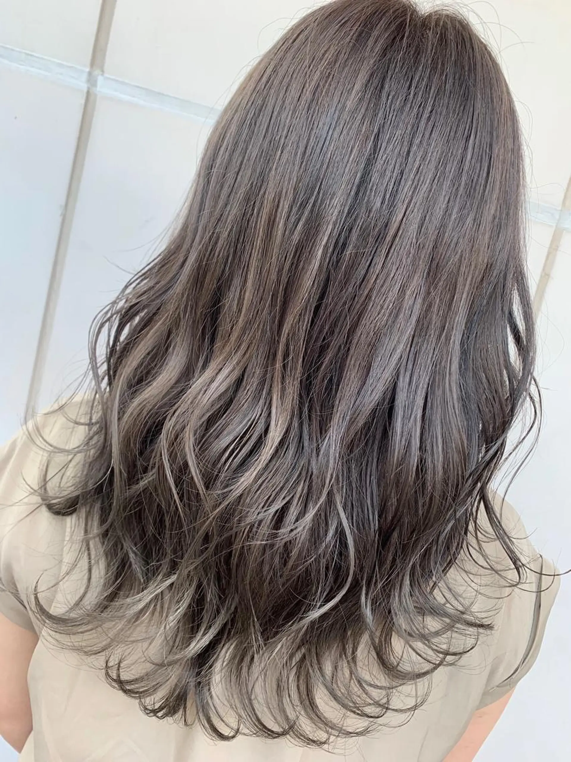 ロング カラー ヘアカラー トリートメント 髪質改善will hairdesignのヘアスタイル