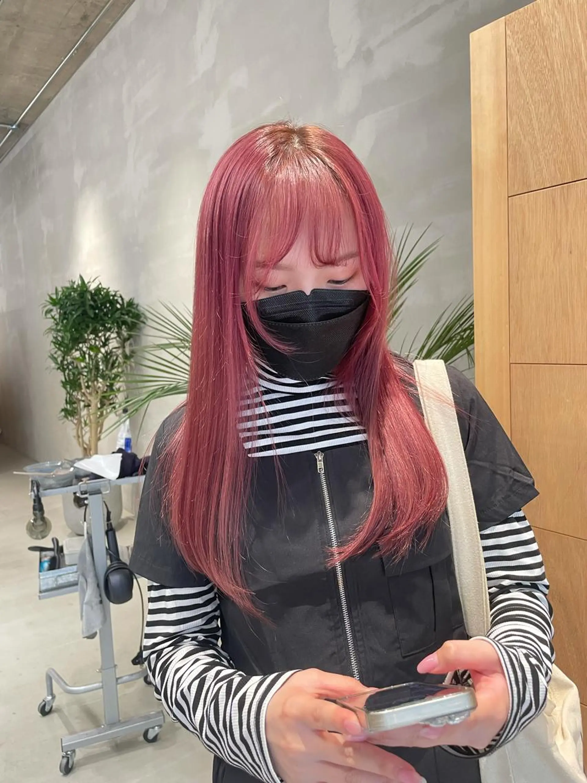 カラー wewe: momoeのヘアスタイル