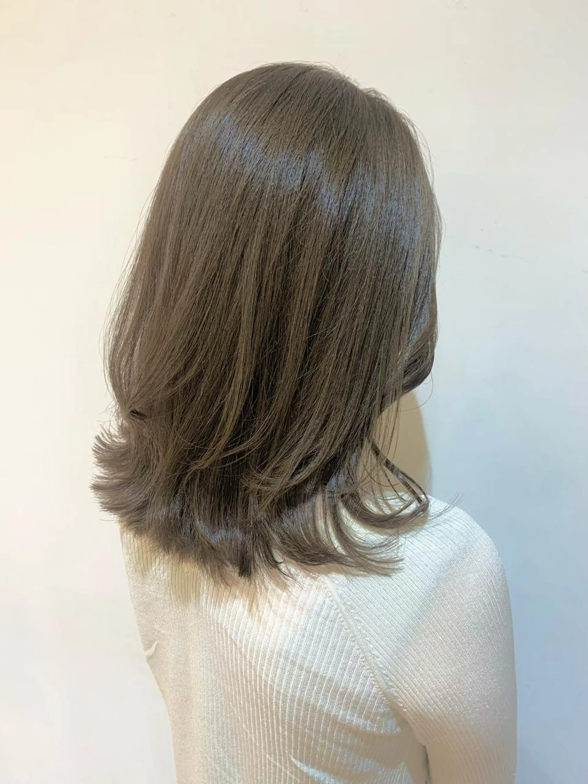 セミロング カット ヘアカラー 縮毛矯正 トリートメント SALOWIN 銀座一丁目店所属・髪質改善/縮毛矯正 🎀小林 唯 🎀のヘアスタイル