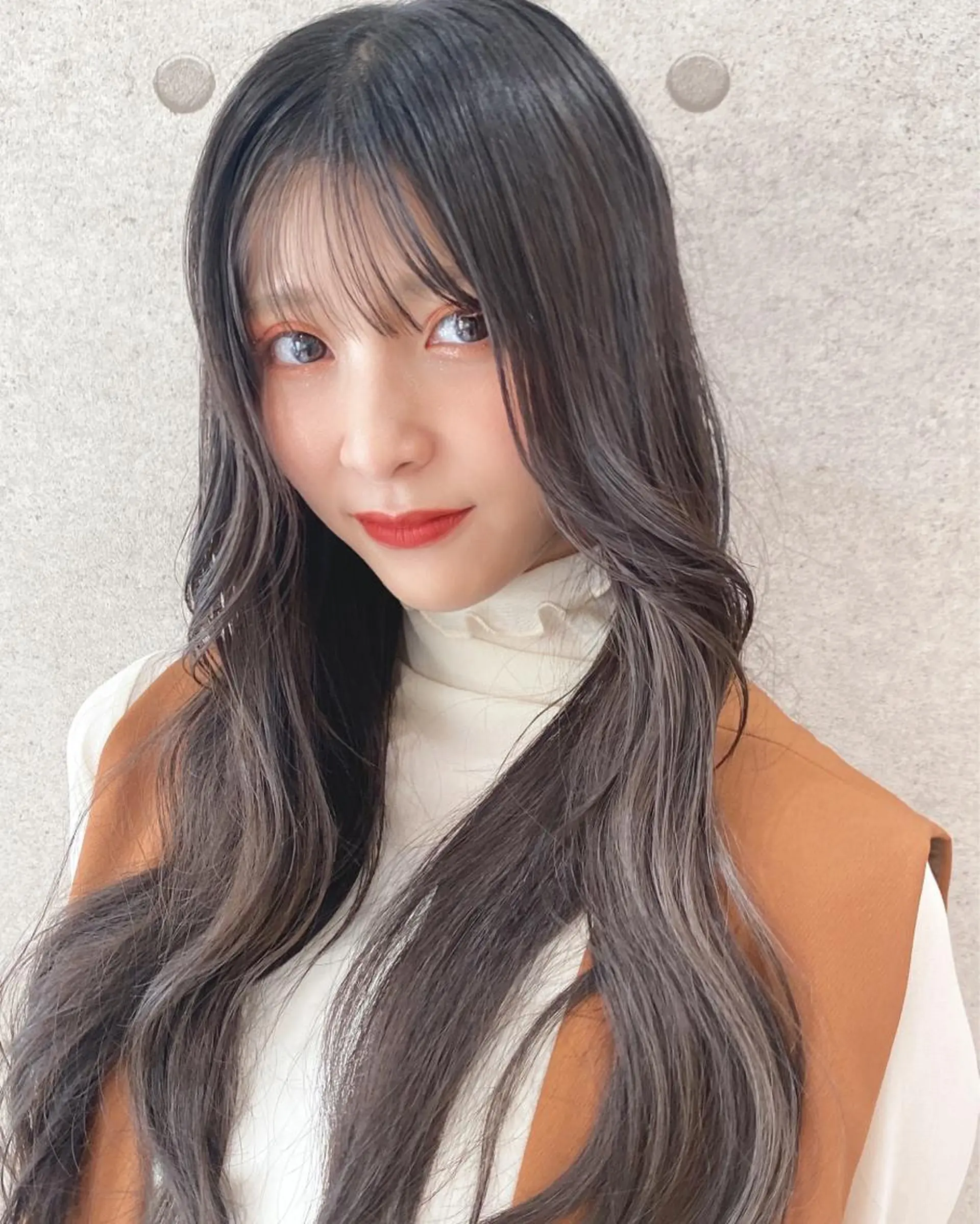 ロング カラー ヘアアレンジ ヘアカラー トリートメント moto船橋所属・対馬 粘音のヘアスタイル