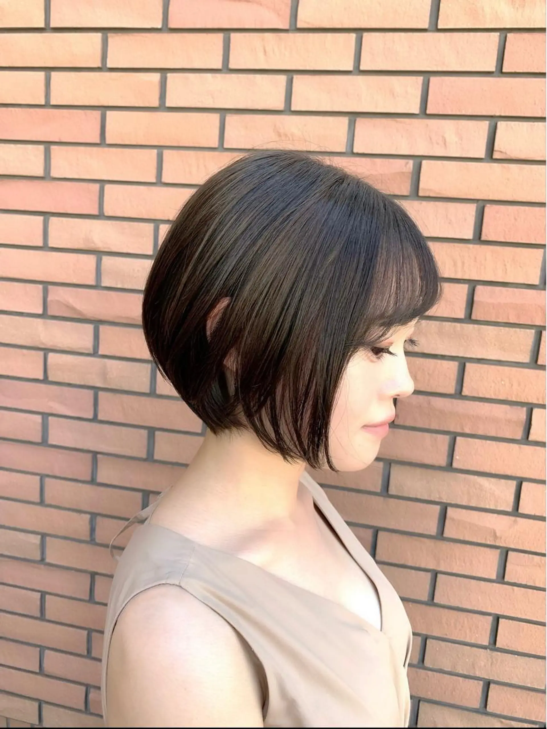 ショート ショートボブ ボブ ハイライト 似合わせカット ショートヘア カット 縮毛矯正/白髪ぼかし ショートボブ/鈴木のヘアスタイル