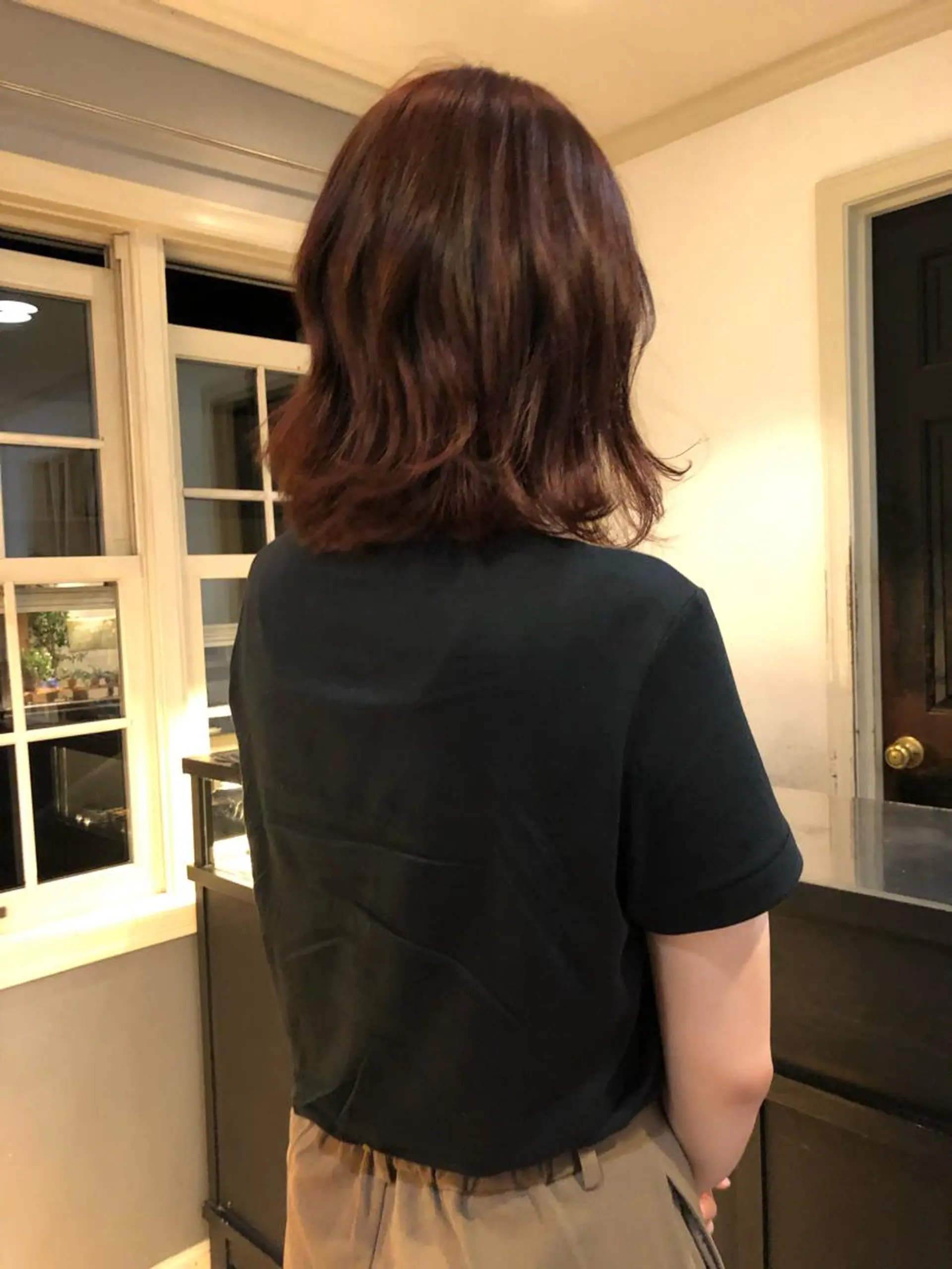 ミディアム カラー NOUN所属・eri kinjoのヘアスタイル