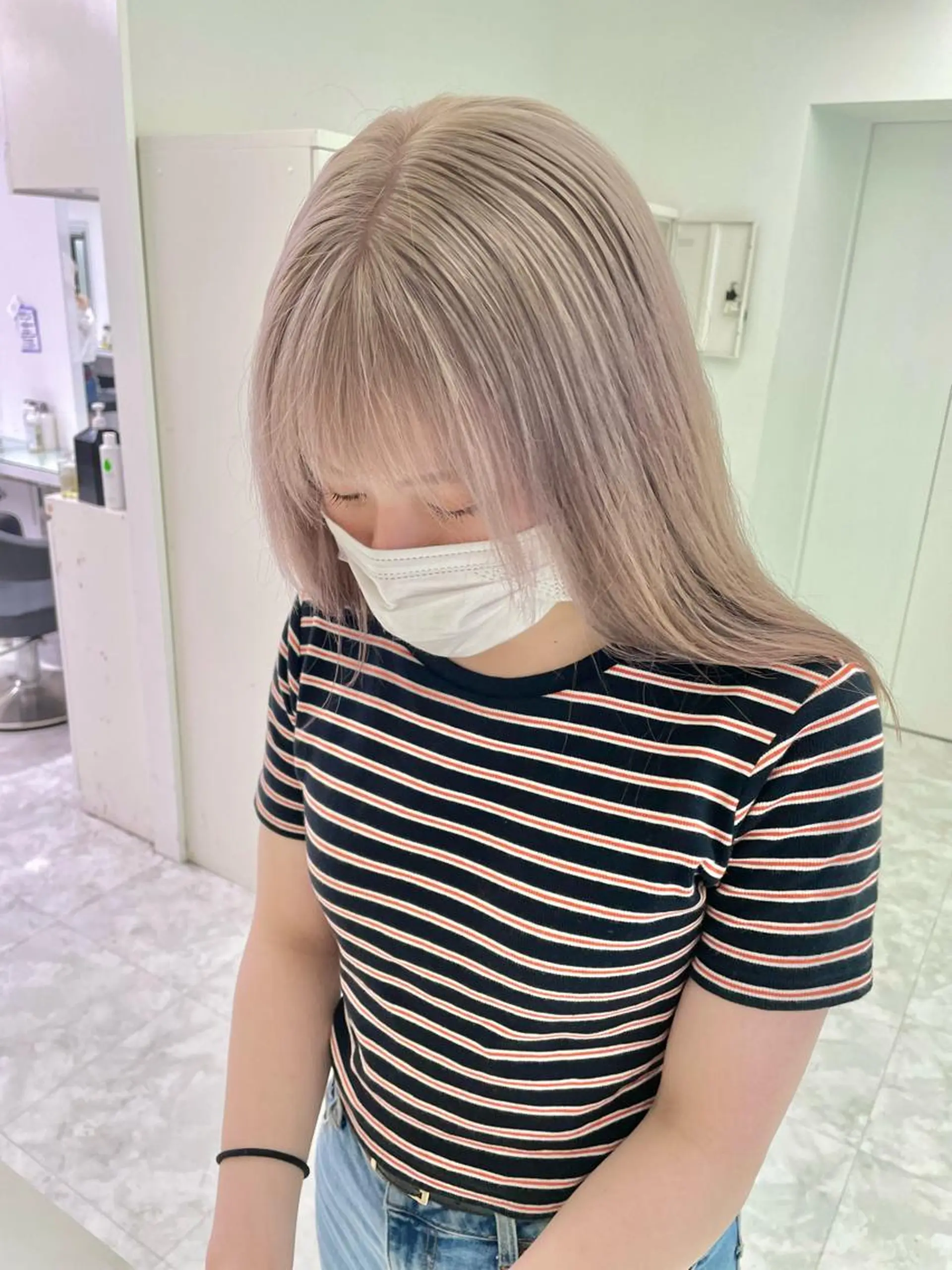 セミロング カラー ヘアカラー トリートメント ヘッドスパ ヘアセット 💖韓国×王道 ハイトーン💖のヘアスタイル