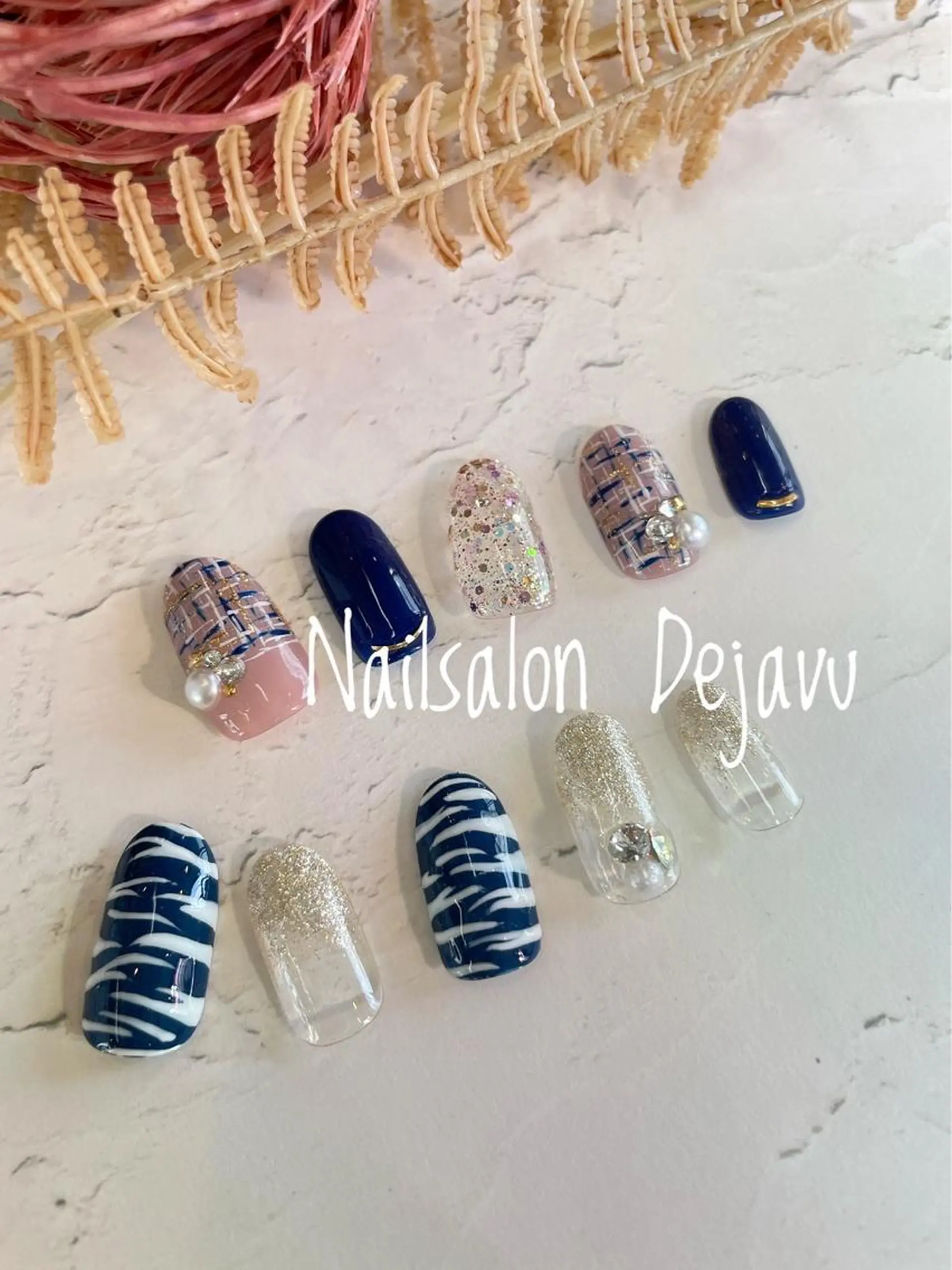 ネイル アニマル柄 アートネイル ジェルネイル グラデーション ラメ(グリッター) ハンドネイル Nailsalon Dejavu  Yokosuka所属・Nailsalon Dejavuのネイルデザイン