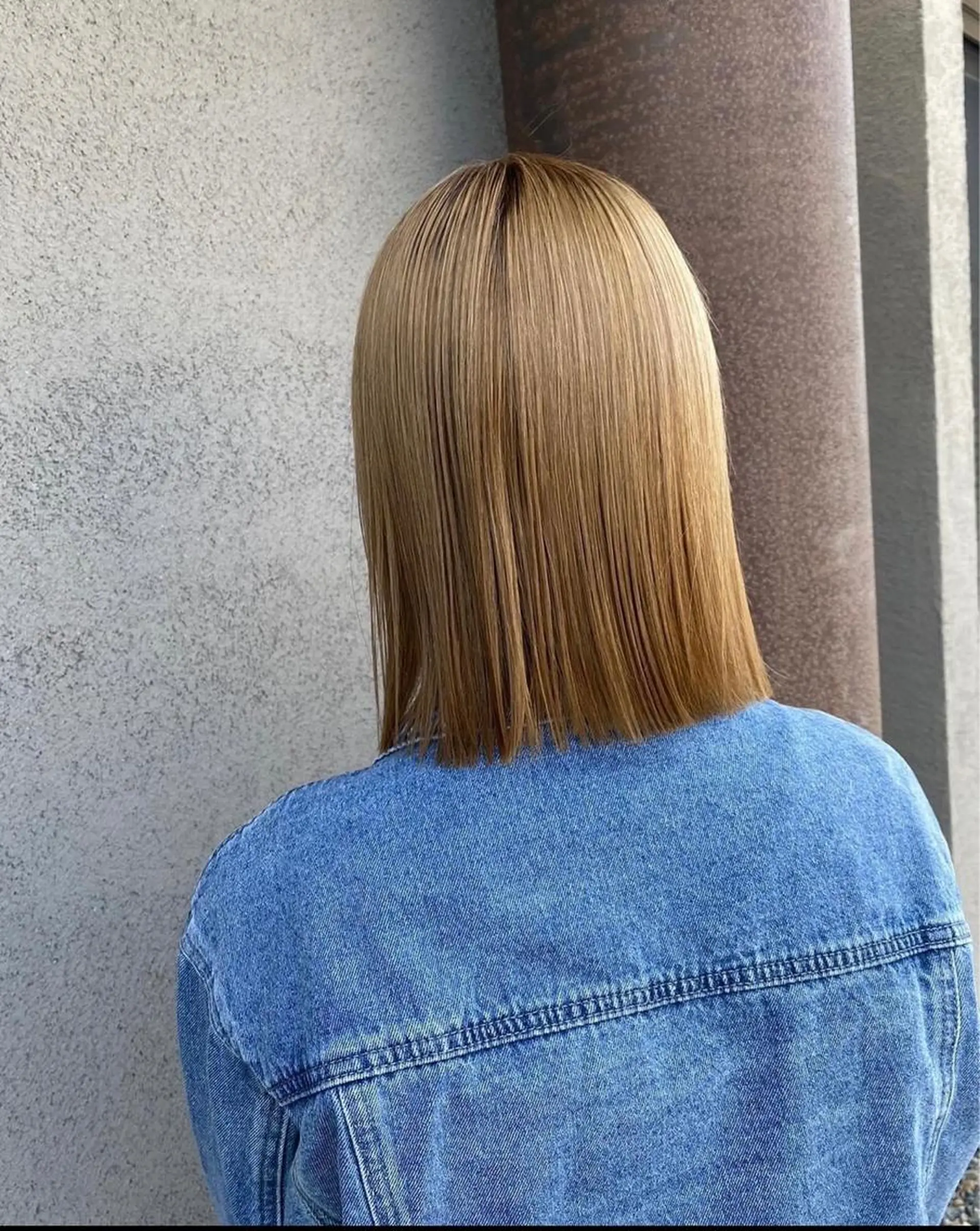 ミディアム ボブ ハイライト 髪質改善 韓国風ヘア 小顔カット ヘアカラー トリートメント 透明感カラー/カット 髪質改善/森栄範のヘアスタイル