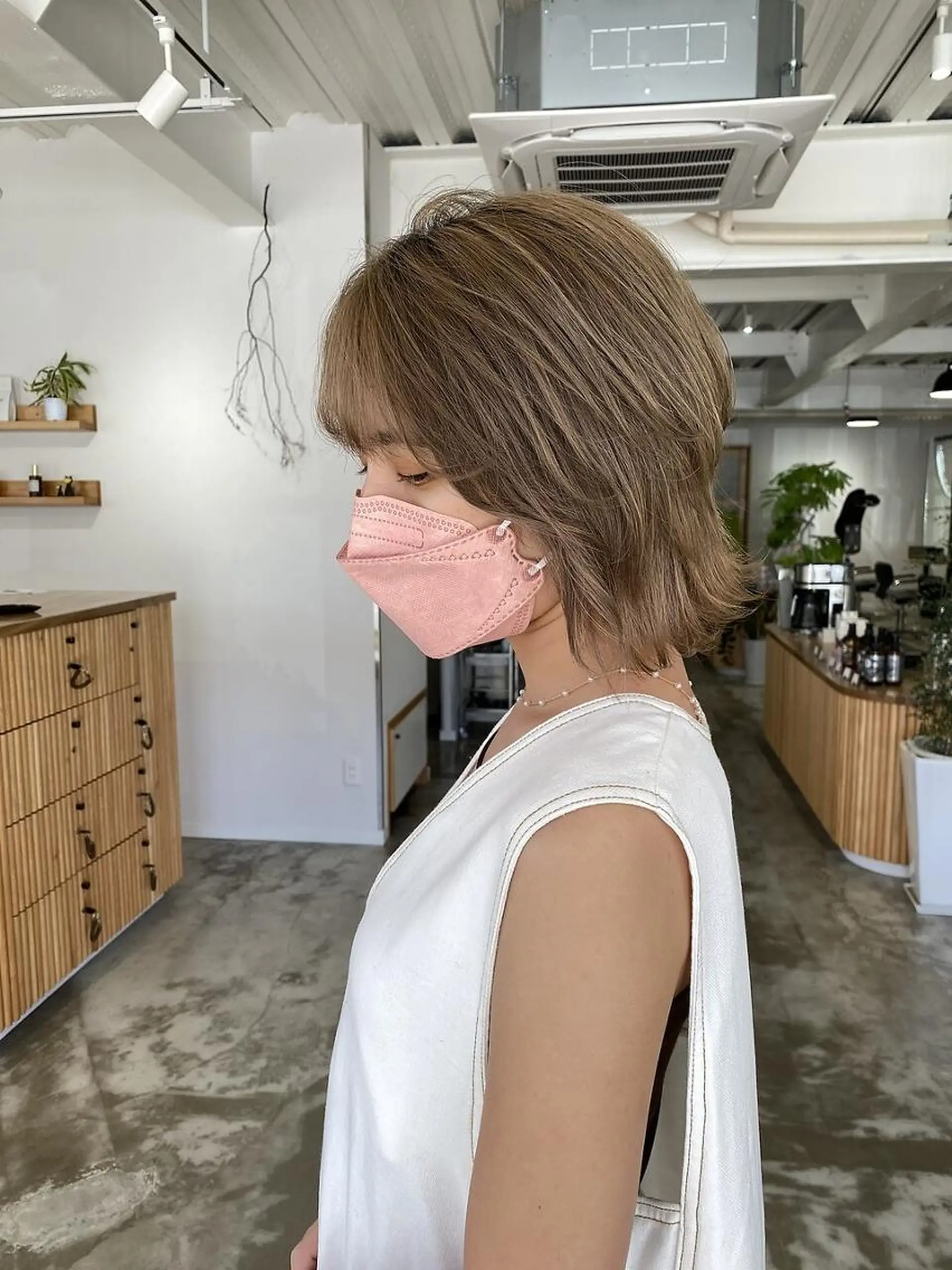 ミディアム KOU×北谷× BY MY SIDEのヘアスタイル