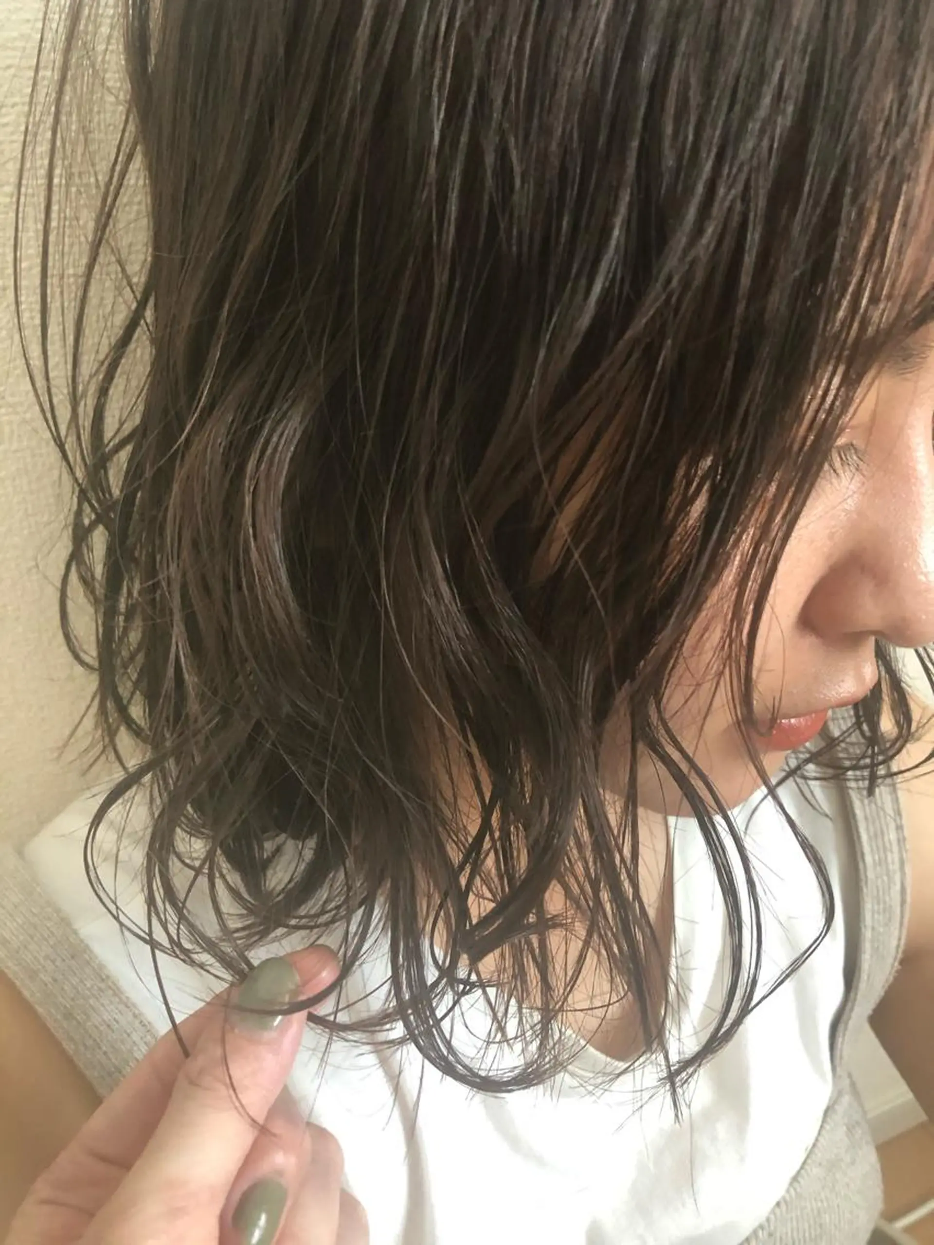 ミディアム カラー classic 新横浜所属・大人girly🛋️ 🤍yukakoのヘアスタイル