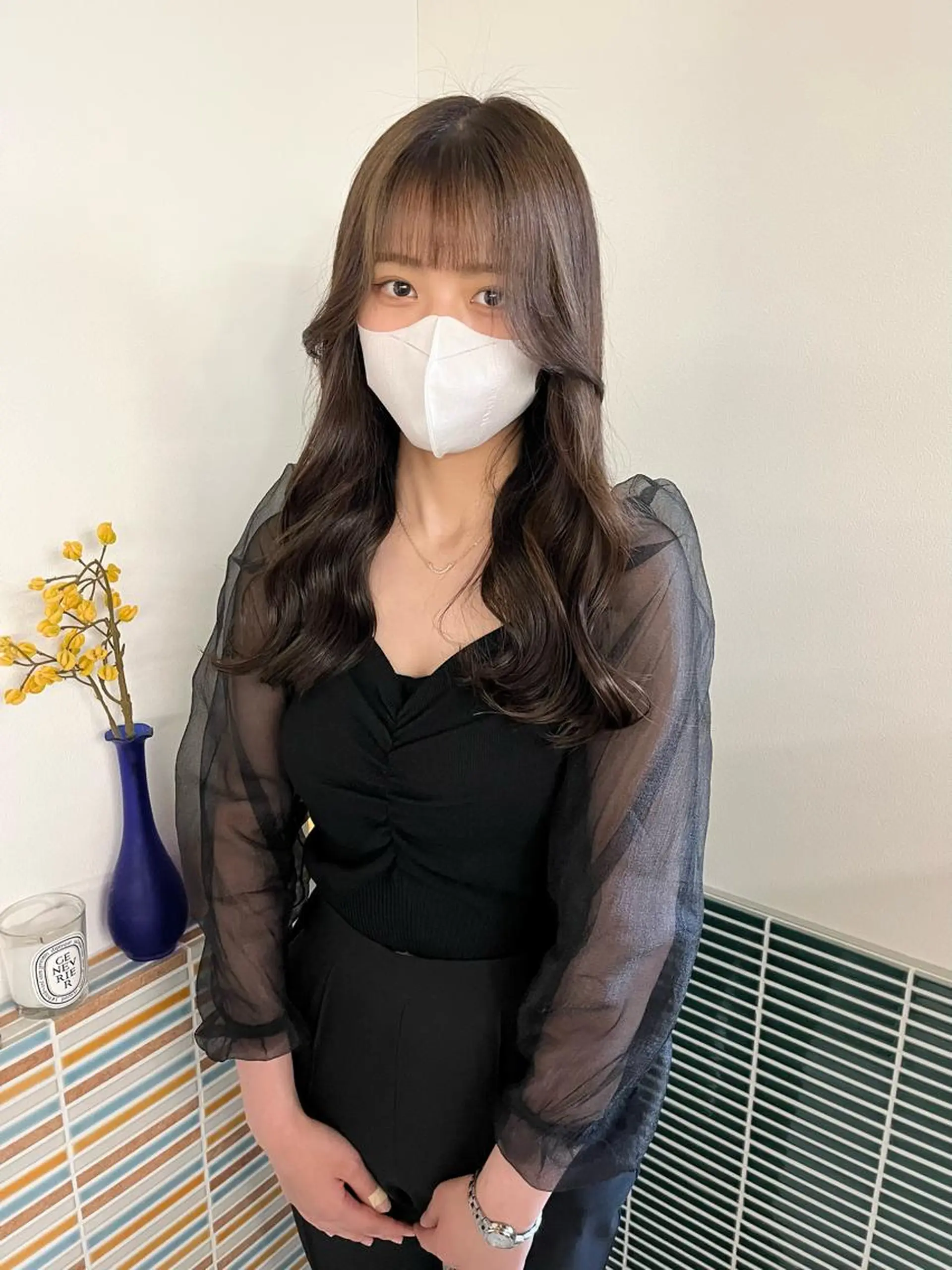 セミロング カラー ベージュカラー ブリーチ 透明感カラー ブリーチなしカラー オリーブベージュ カット ヘアカラー トリートメント 🩷ハイトーン透明感 レイヤー🩷ユリカのヘアスタイル