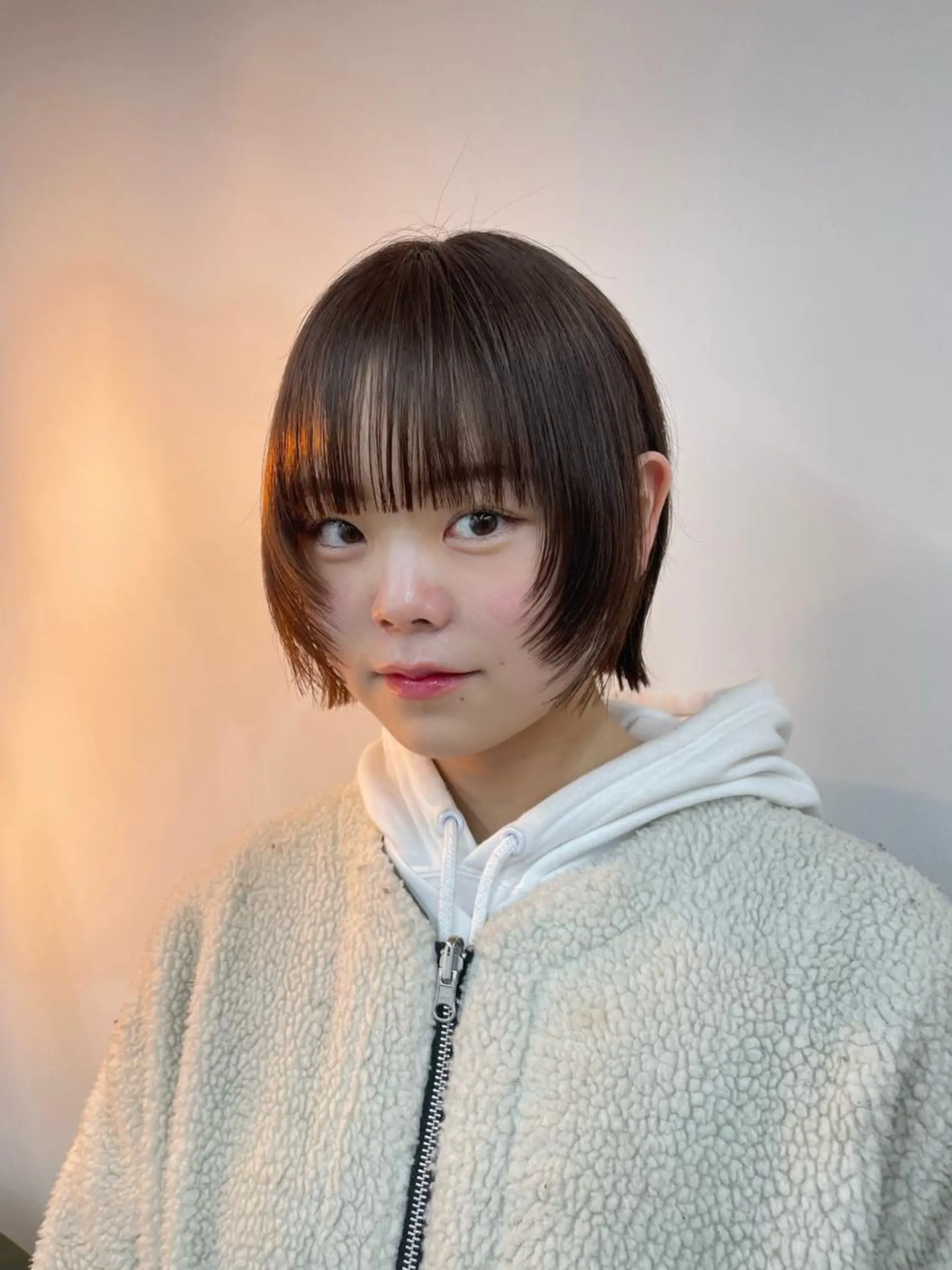 ミディアム ボブレイヤー ボブ 顔まわりレイヤー 顔周りカット レイヤーカット カット さかした ちなのヘアスタイル