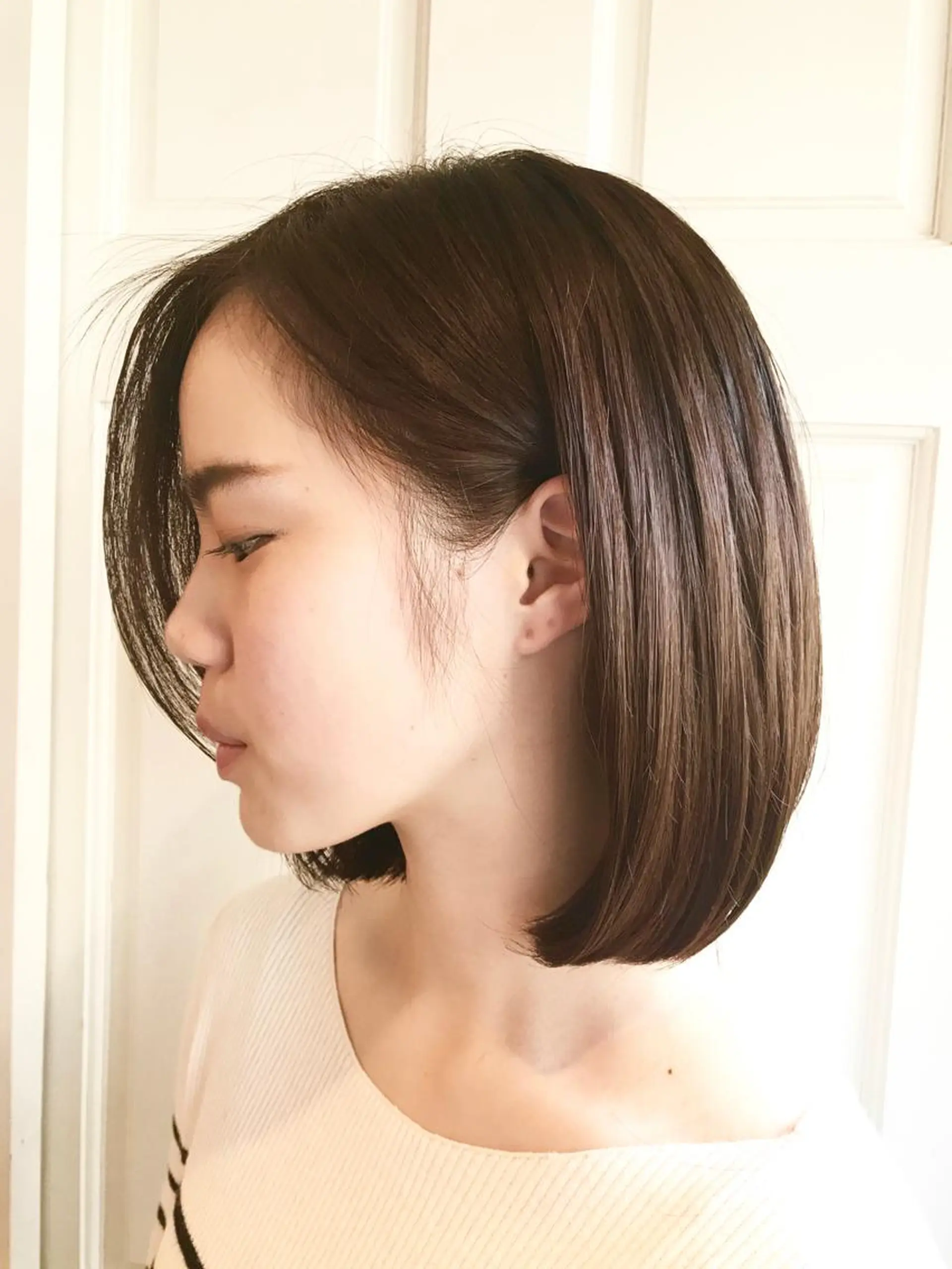 ショート カラー 切りっぱなしボブ アッシュ ベージュカラー ボブ ヘアカラー nico  原宿所属・nico【代表】 市川　拓也のヘアスタイル