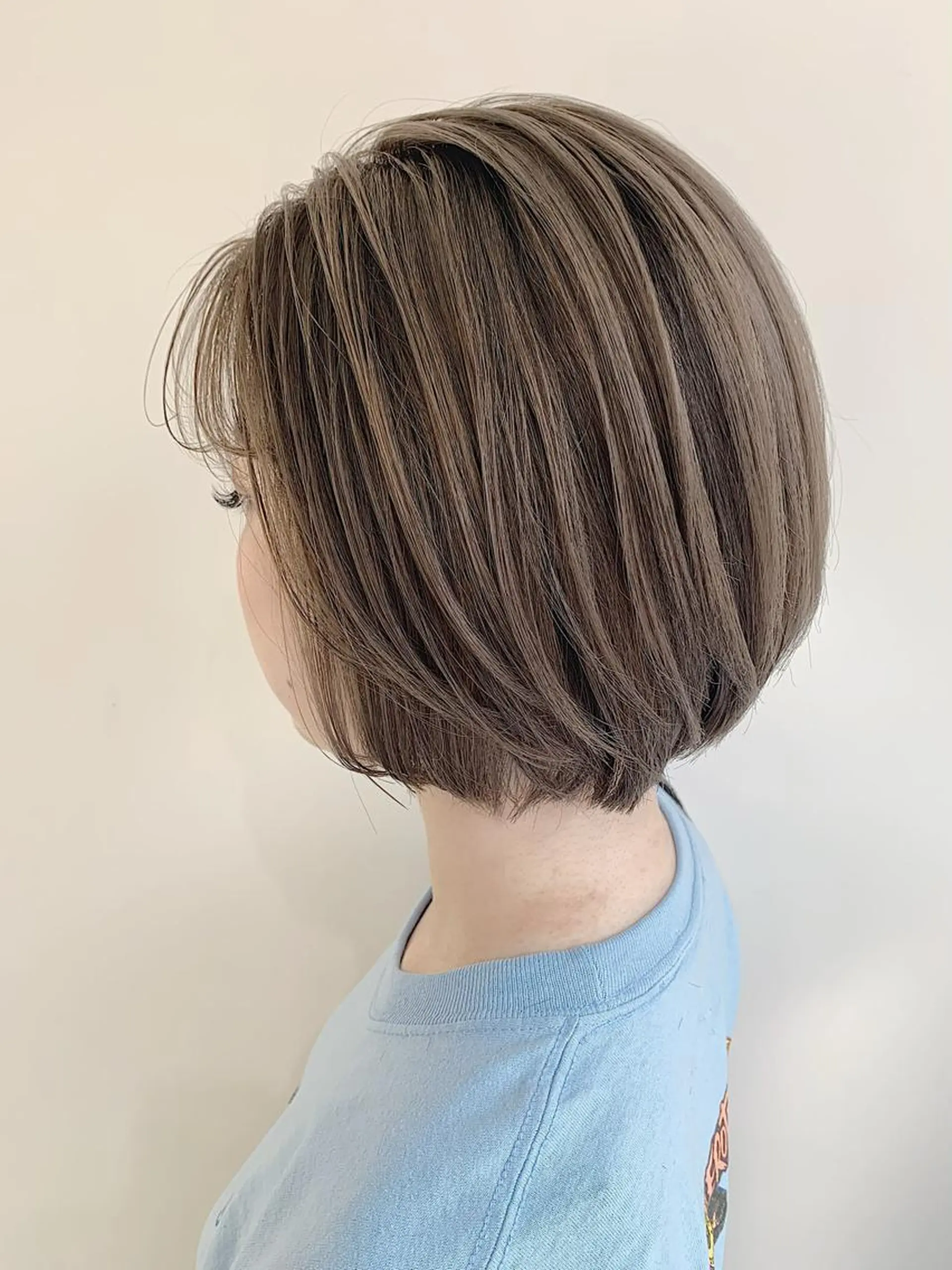 ショート カラー ヘアアレンジ アディクシーカラー ベージュカラー グレージュ ハイライトカラー イルミナカラー カット ヘアカラー トリートメント ヘッドスパ ヘアセット レイヤーカット/艶髪 🎀笠原 優花🎀のヘアスタイル