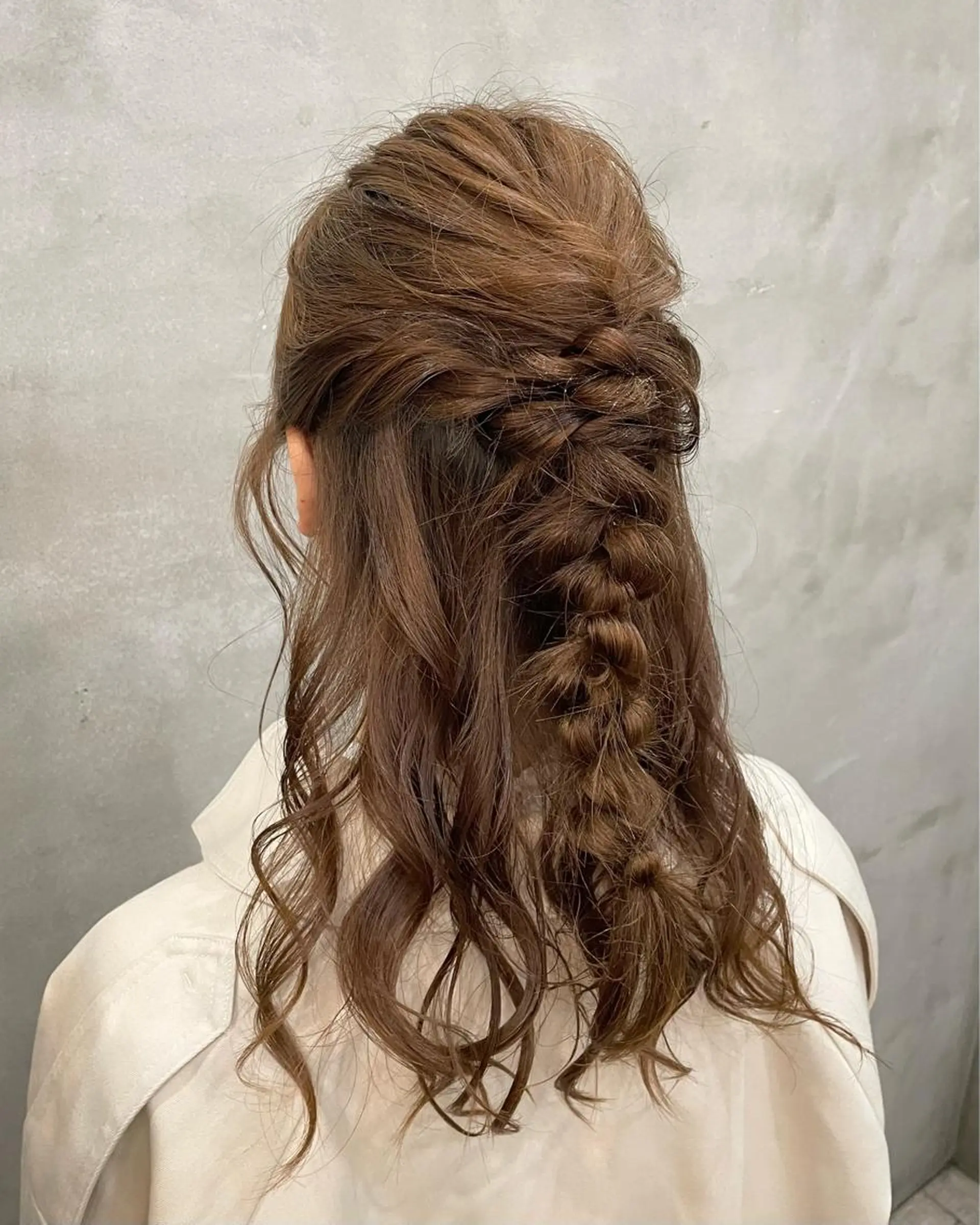 セミロング ヘアアレンジ ハーフアップ ヘアセット 【ピンク/韓国ヘア/ ヘアセット】亜海のヘアスタイル