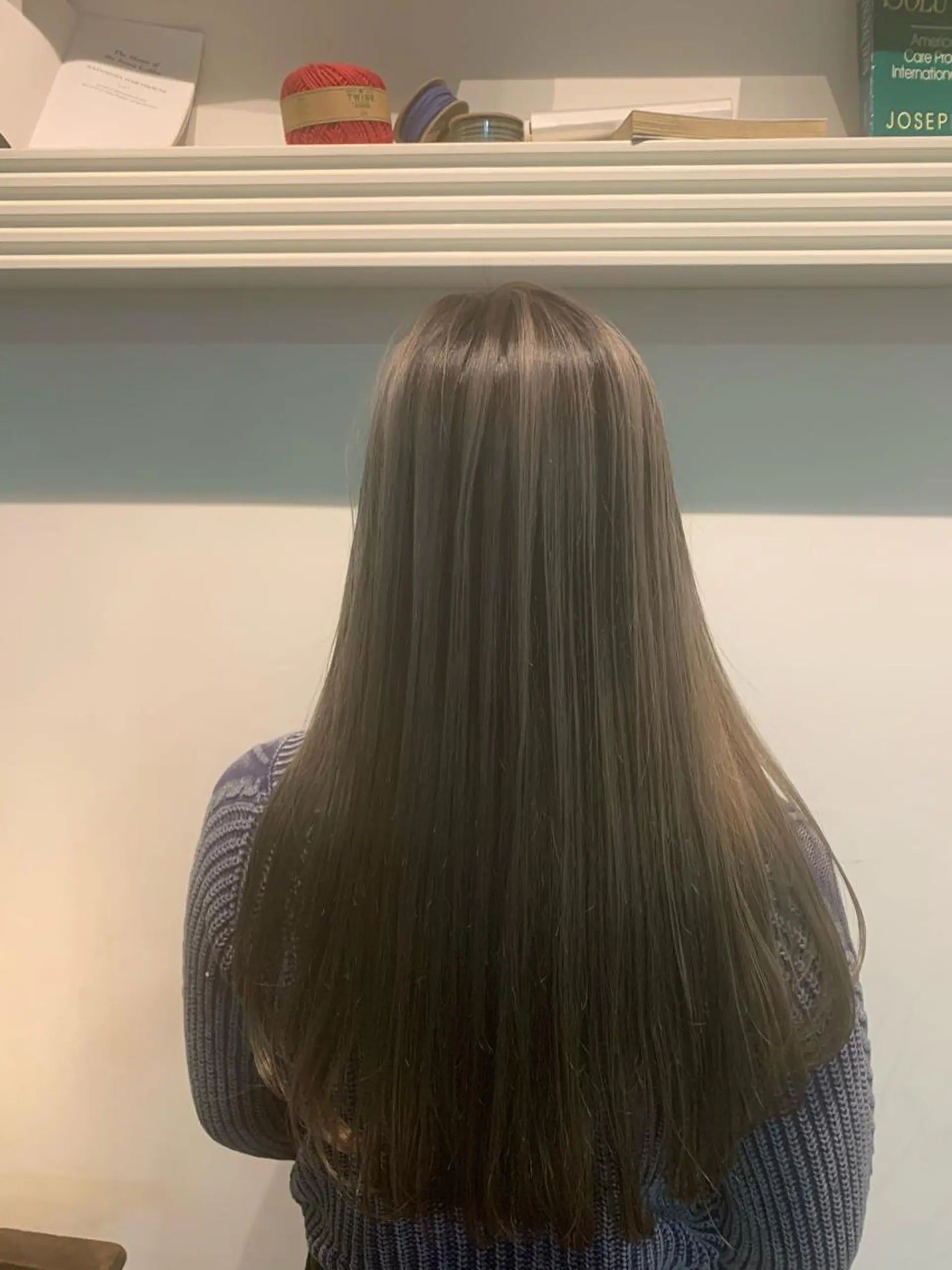 ロング カラー ハイトーン/レイヤー 💜Akaneのヘアスタイル