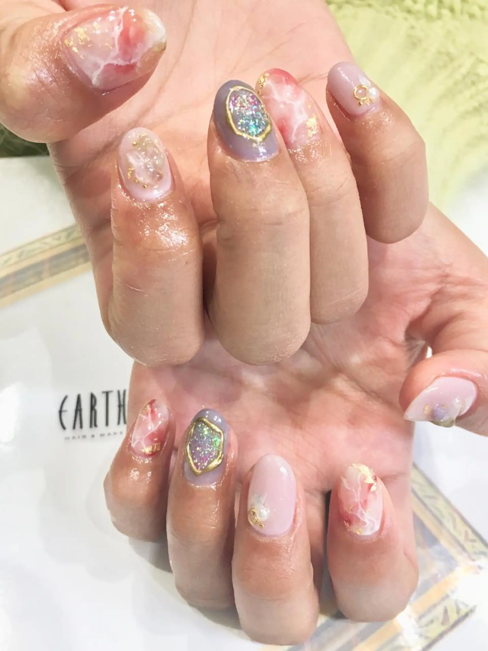 ネイル 大理石ネイル(マーブル) ニュアンスネイル ハンドネイル 佐藤 まりえのネイルデザイン