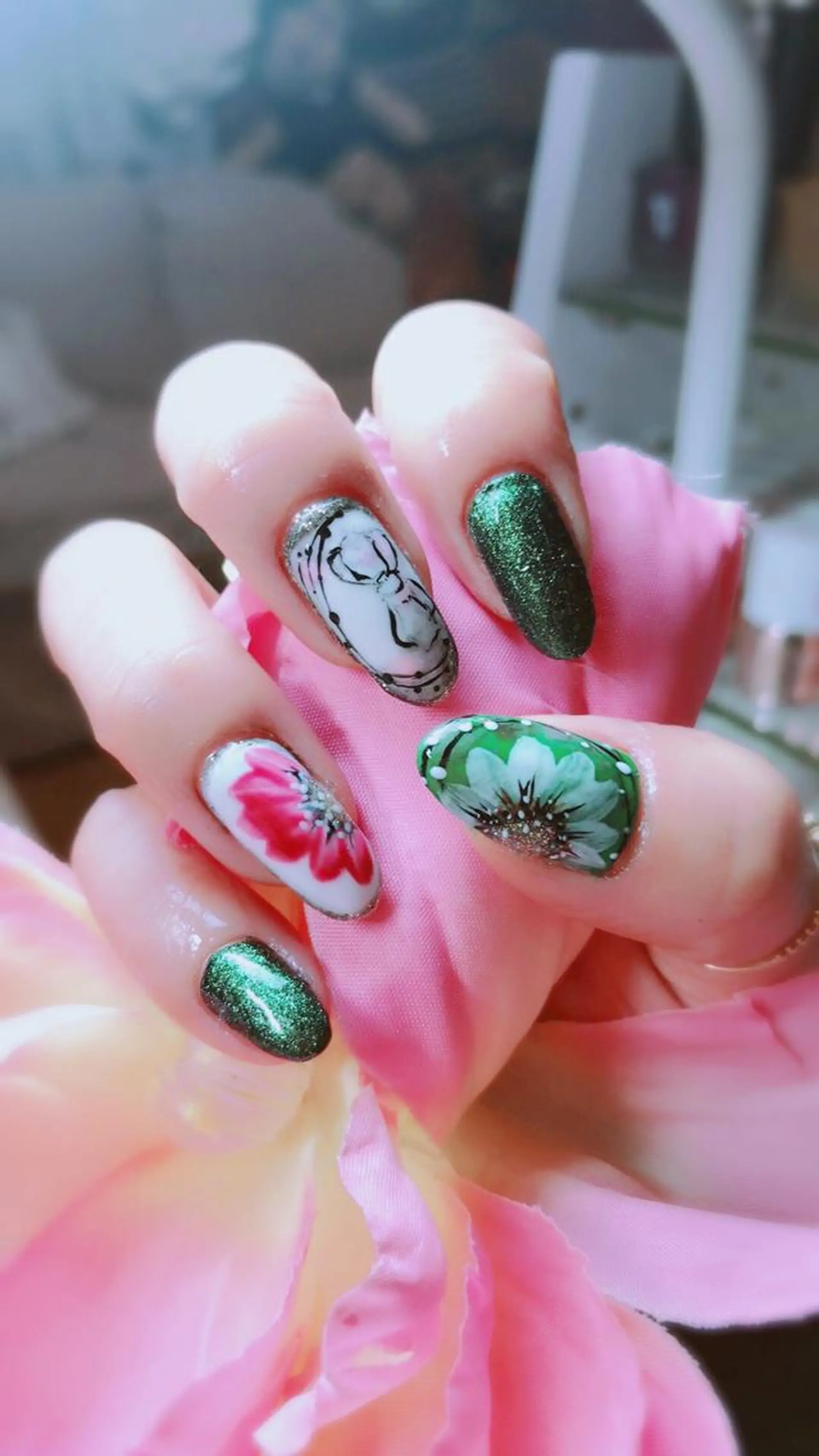 ネイル 佐藤 澄江のネイルデザイン