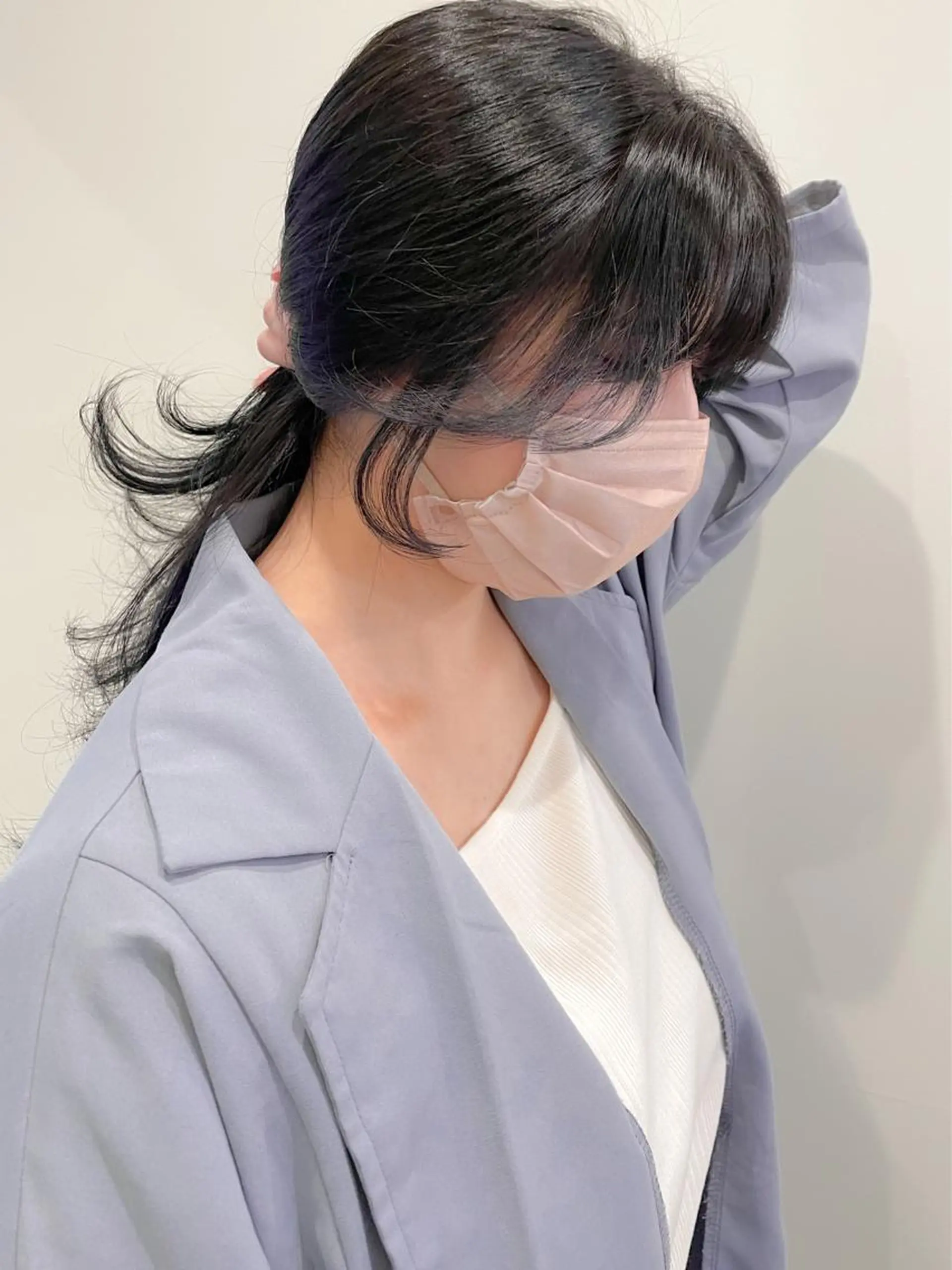 セミロング 🌹ハッシュカット、 レイヤー韓国ヘア🌹のヘアスタイル