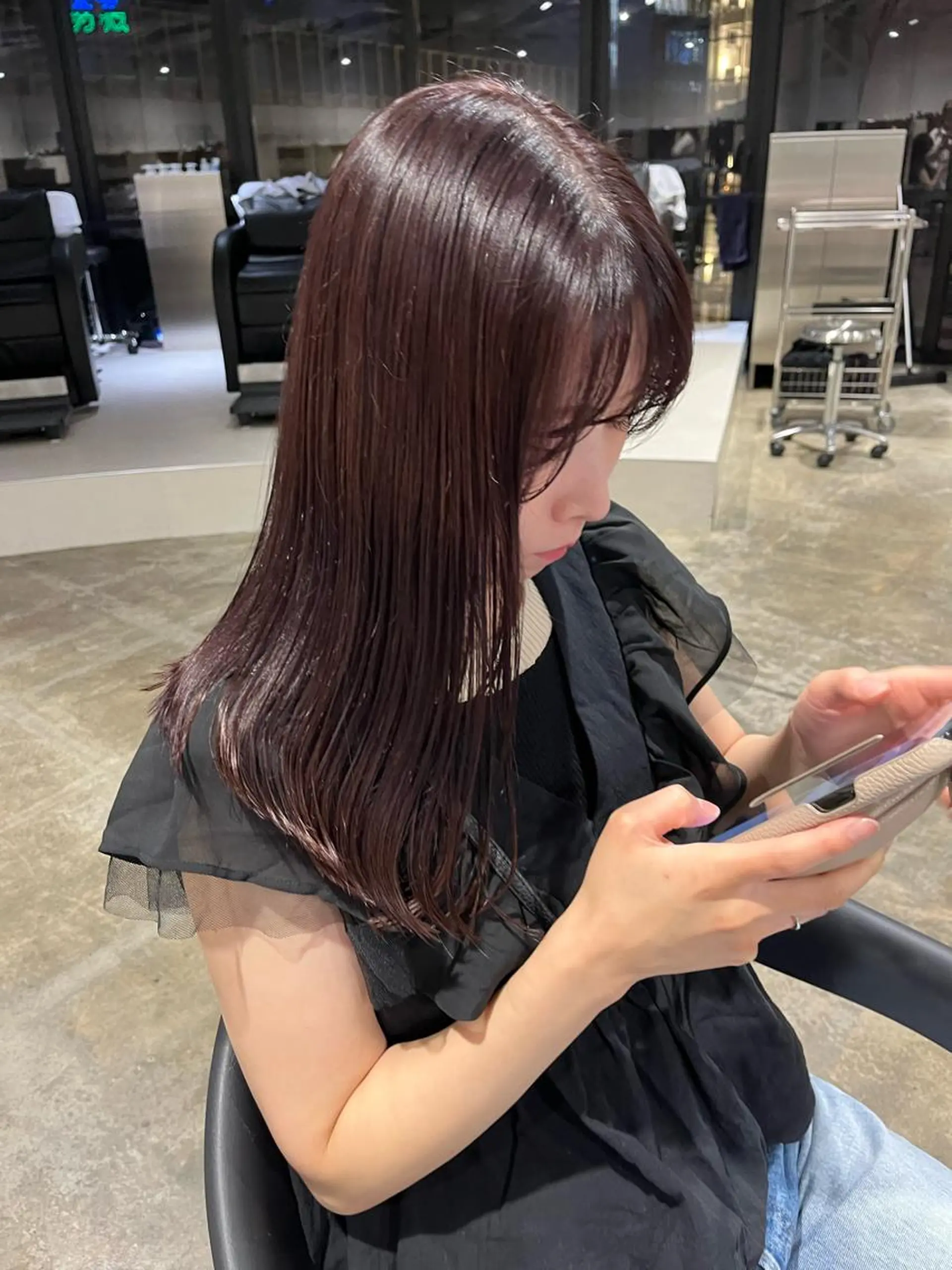 ロング AIKA /大阪美容室のヘアスタイル