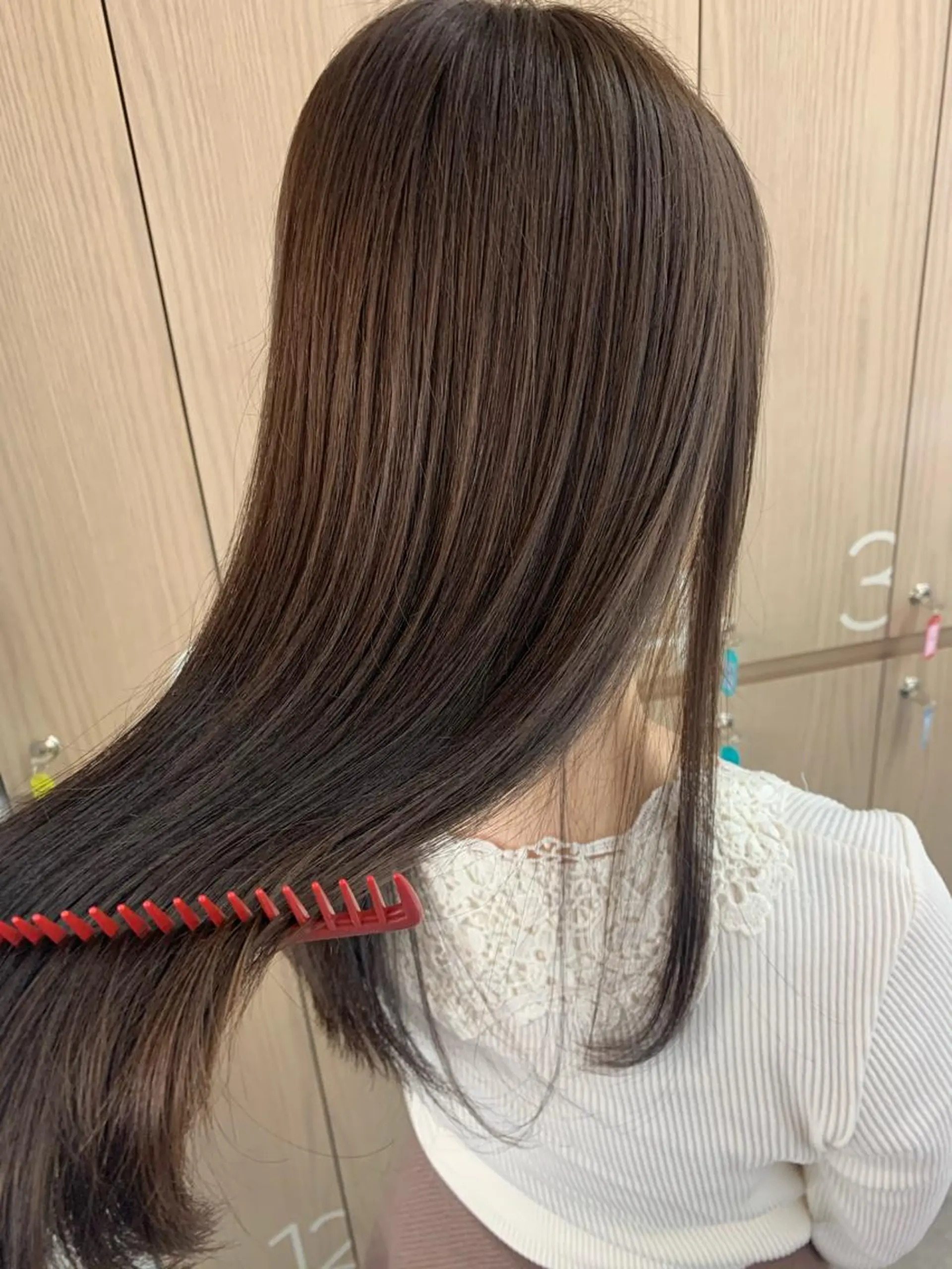 ミディアム カラー ベージュカラー ミルクティーベージュ Silk-lei【銀座店】所属・銀座/美髪縮毛矯正 /髪質改善/山本翔華のヘアスタイル