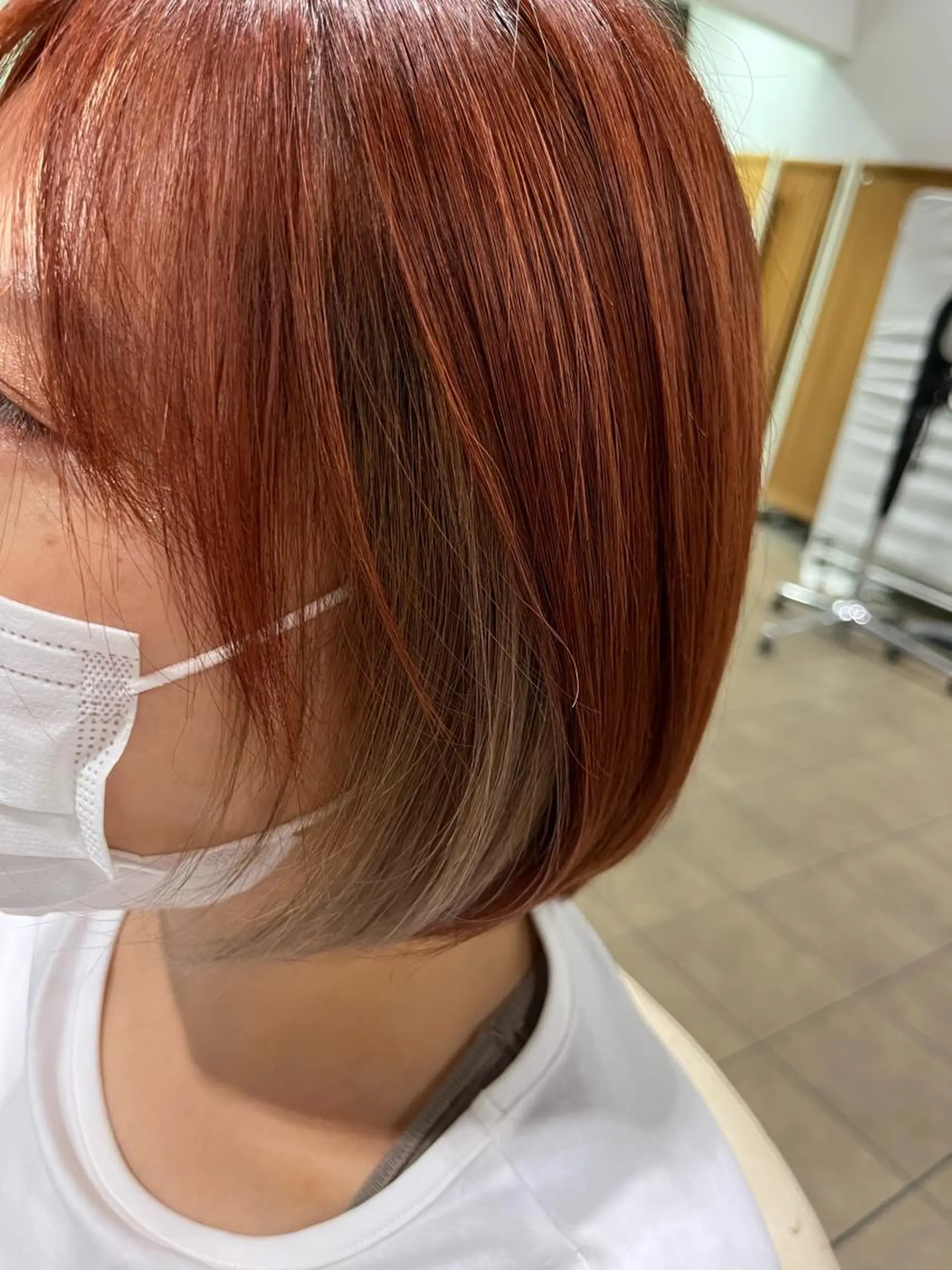 ショート カラー uni 江坂🦋 木下風子のヘアスタイル