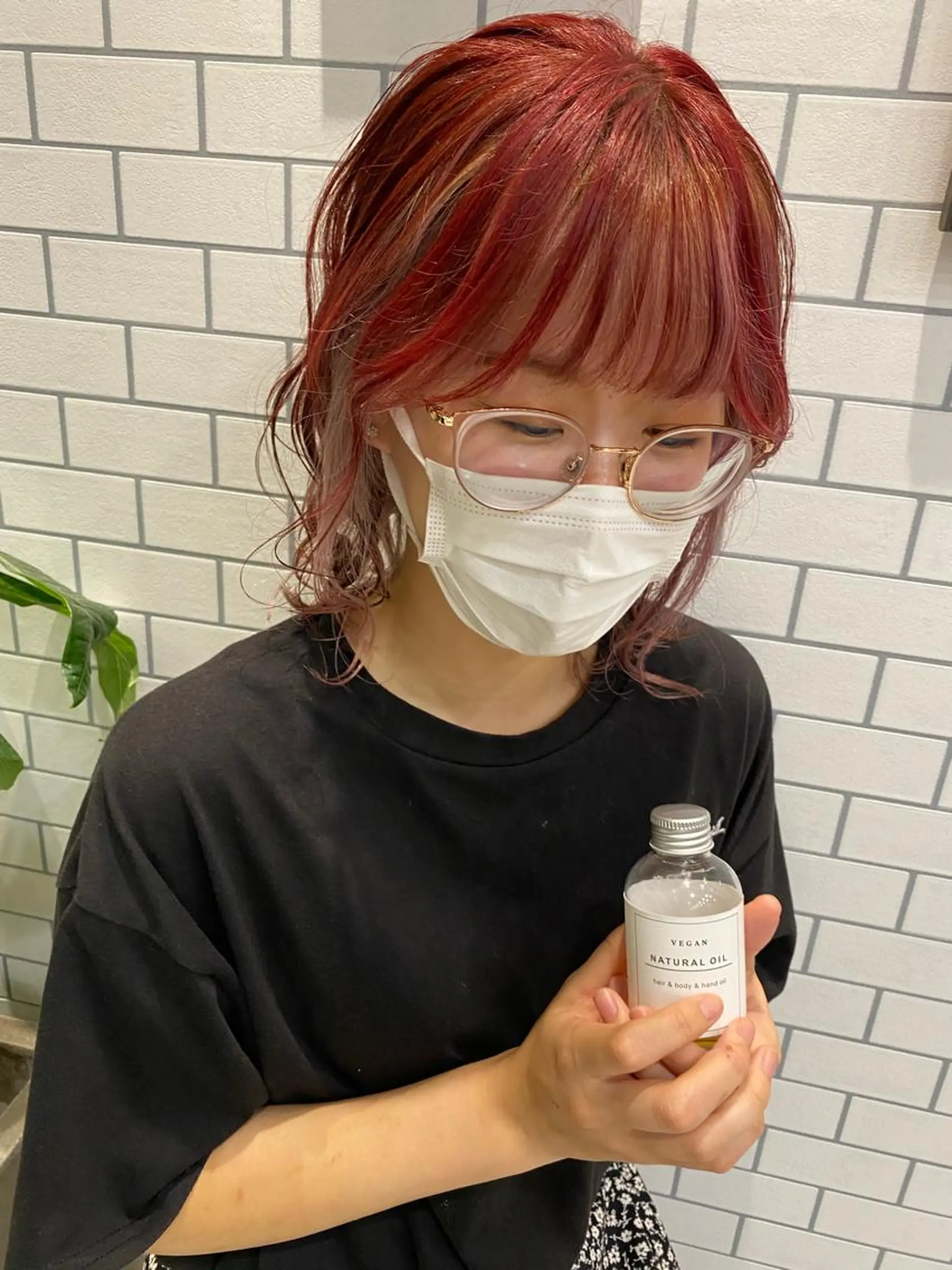 ミディアム カラー ミストバング  フェイスフレーミング Kobayashi ハイライト/ショートのヘアスタイル