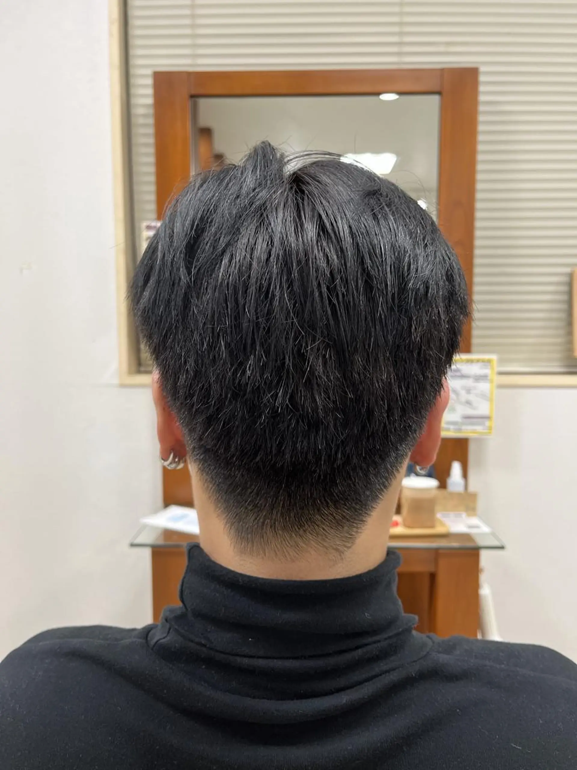 ショート カラー メンズ 刈り上げ カット ✂️ダメージレス カラー小林健太✂️のヘアスタイル