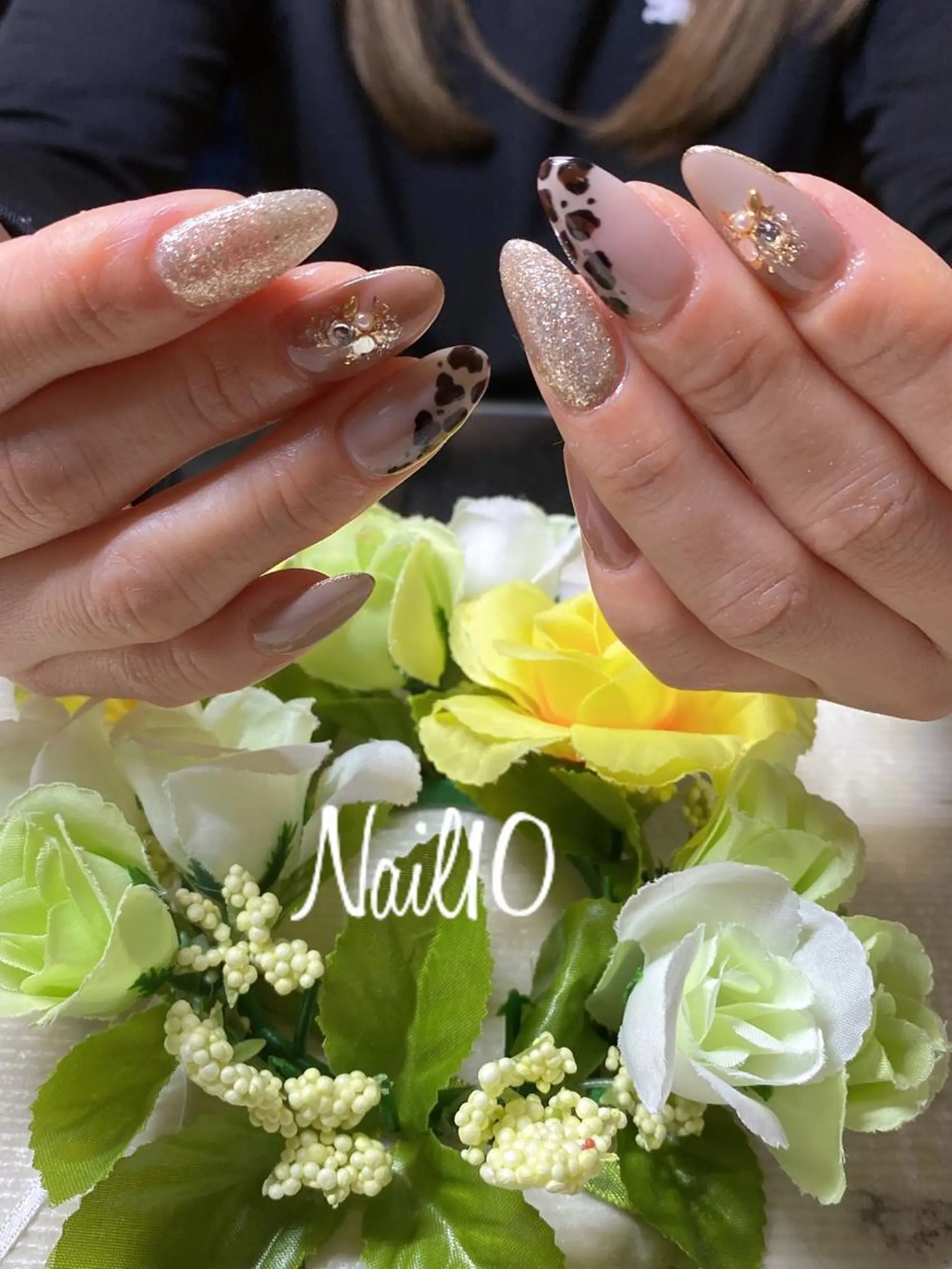 ネイル アートネイル ラメ(グリッター) ラメグラデーション ストーンネイル Nail10 Kakoのネイルデザイン