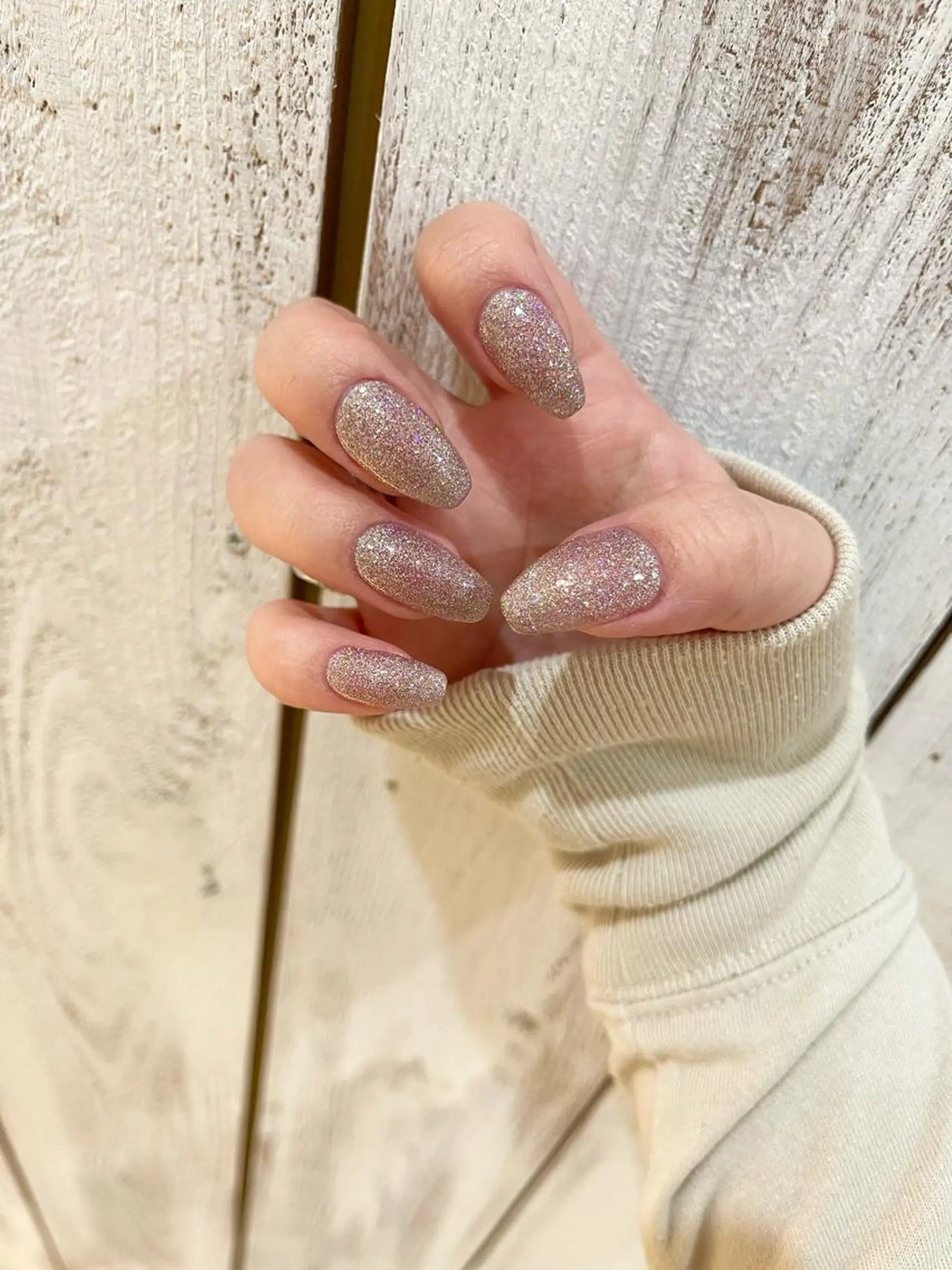 ネイル 高尾 梨花のネイルデザイン