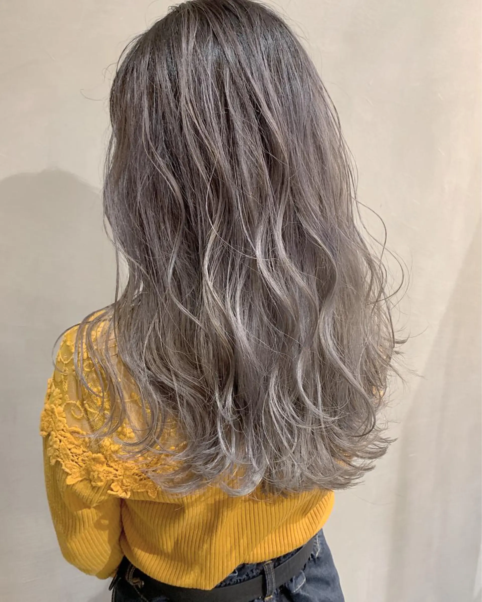 セミロング カラー パーマ バレイヤージュ グラデーションカラー レイヤーカット 酸性縮毛矯正のプロ 杉山玲介のヘアスタイル