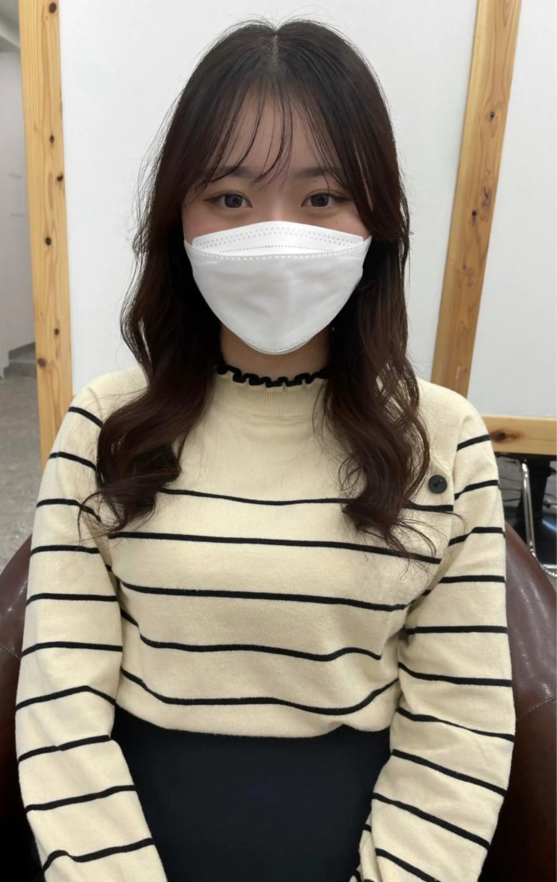 セミロング KANAMI日暮里 韓国ヘア・メイクのヘアスタイル