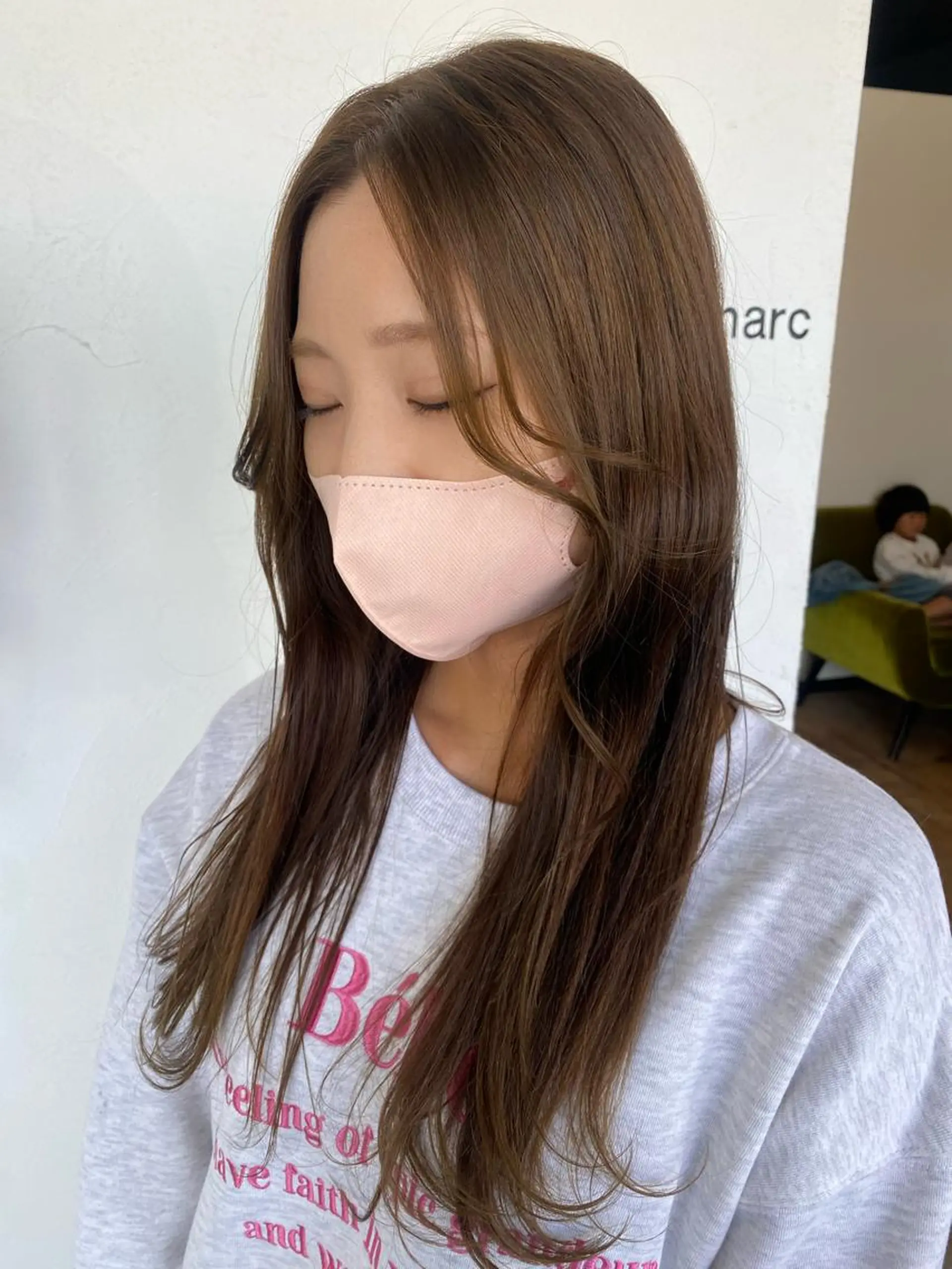 ロング 丸山 純奈のヘアスタイル