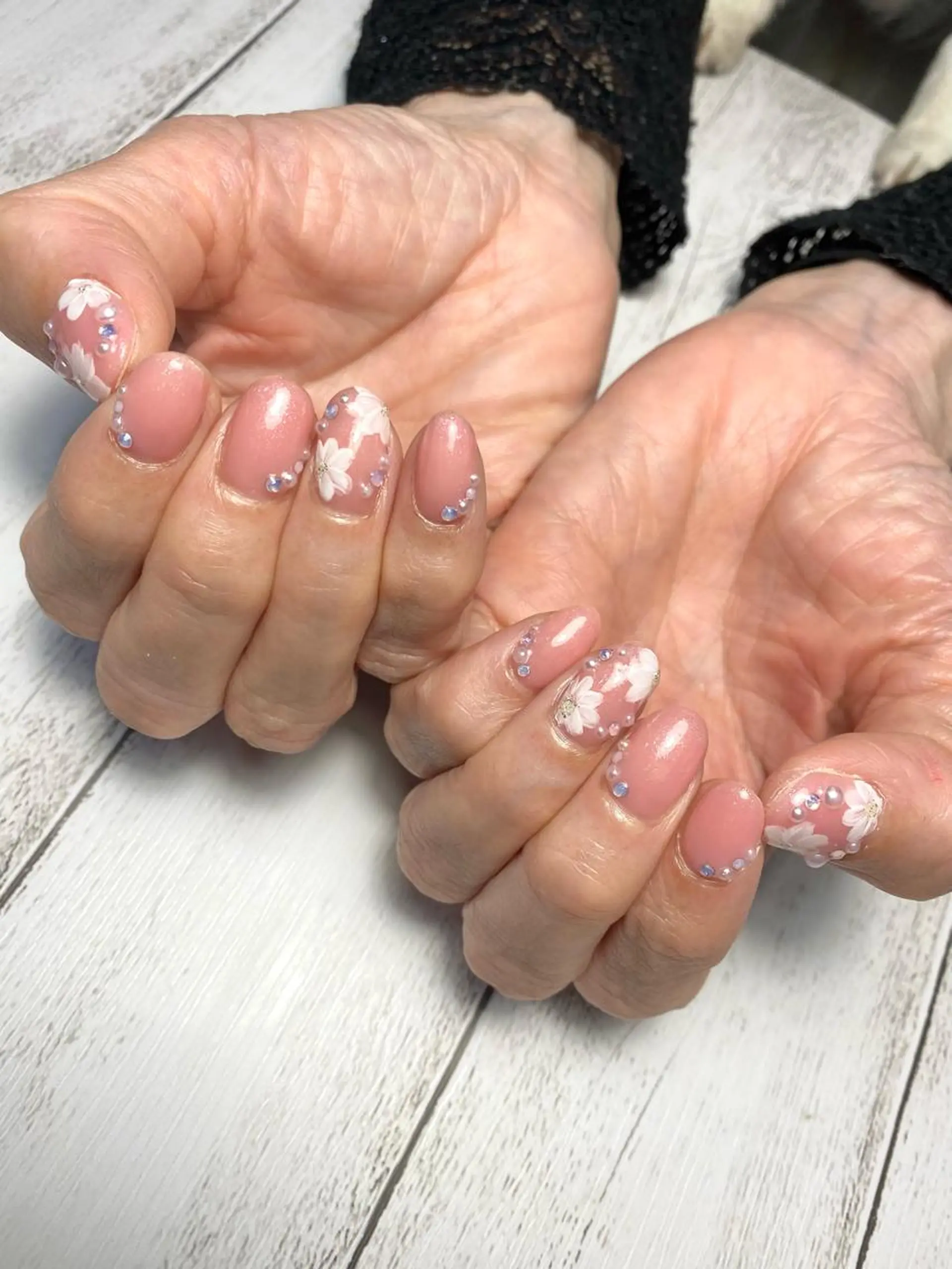 ネイル ハンドネイル 中岡 萌のネイルデザイン