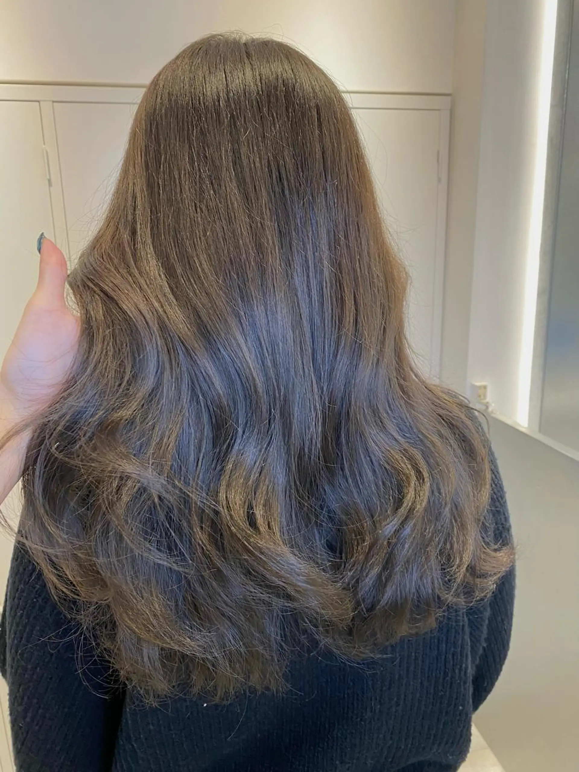 セミロング カラー 中村 かおりのヘアスタイル